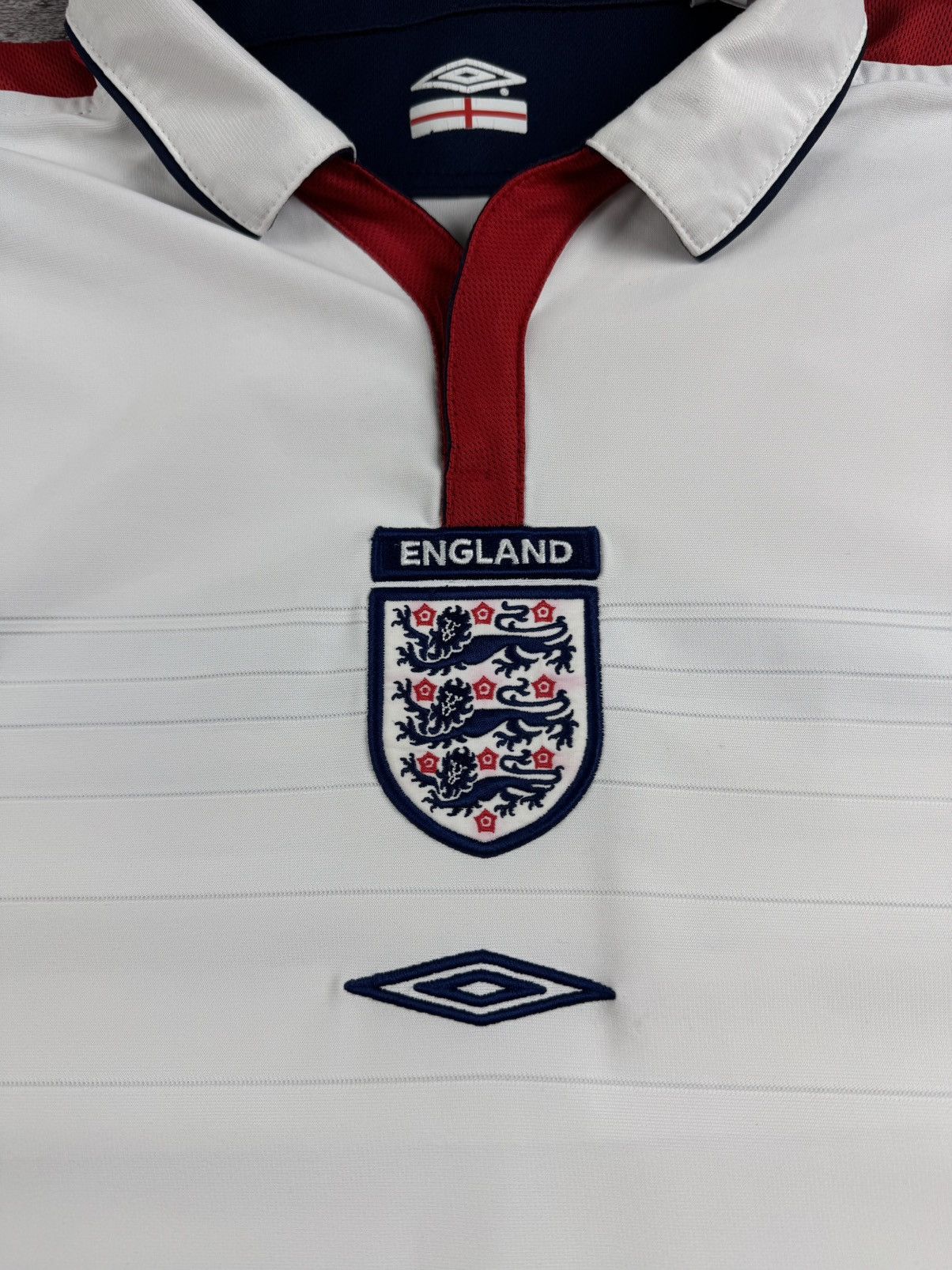 Umbro 00S England 2 in 1 2003/2004/2005 Football Jersey Shirt Tee Size US XL / EU 56 / 4 - 16 Thumbnail