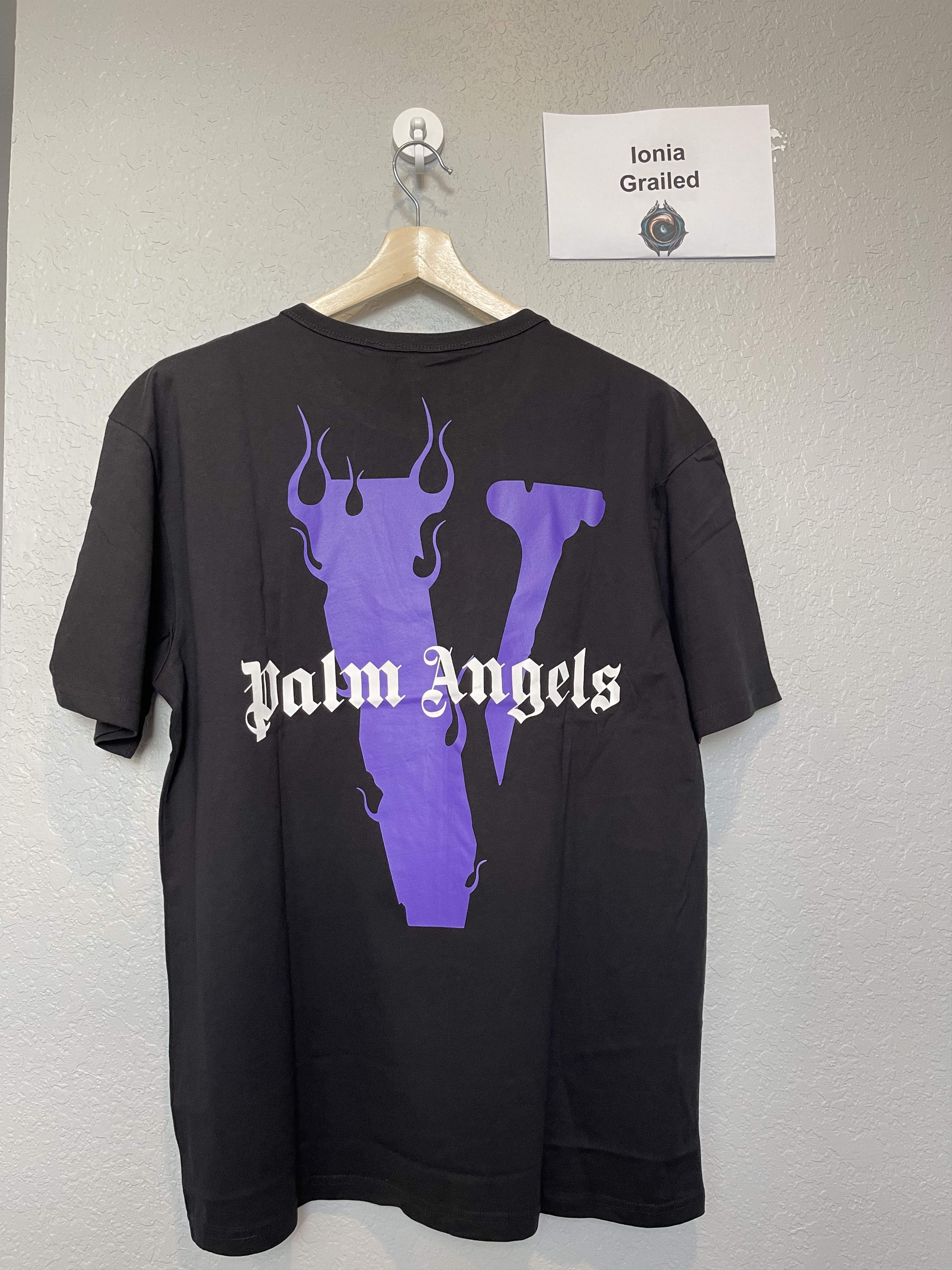 Limited Edition “Vlone Palm Angels” tee