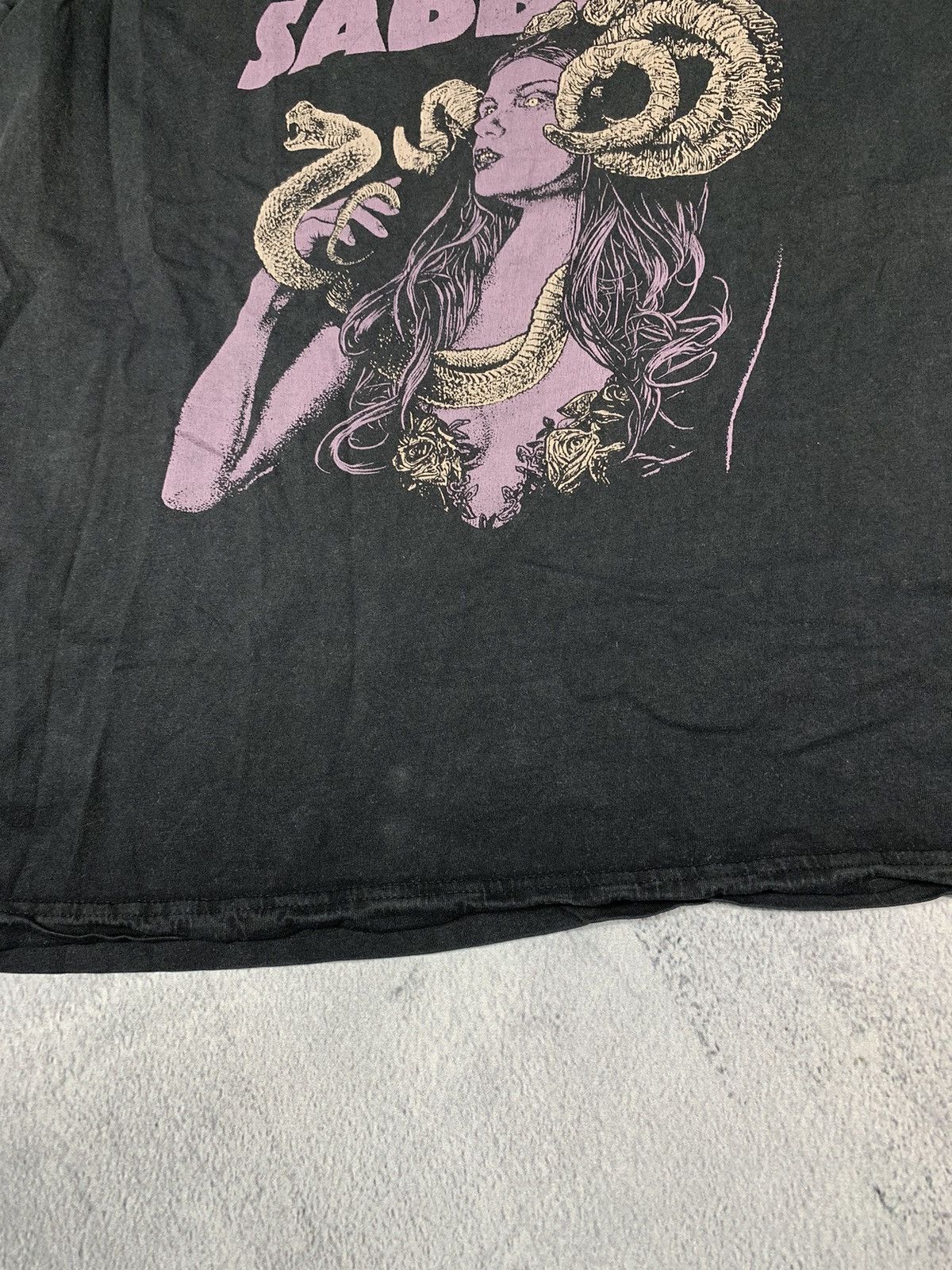 Band Tees × Vintage Vintage Y2K Black Sabbath band tee biglogo streetwear Size US L / EU 52-54 / 3 - 7 Thumbnail