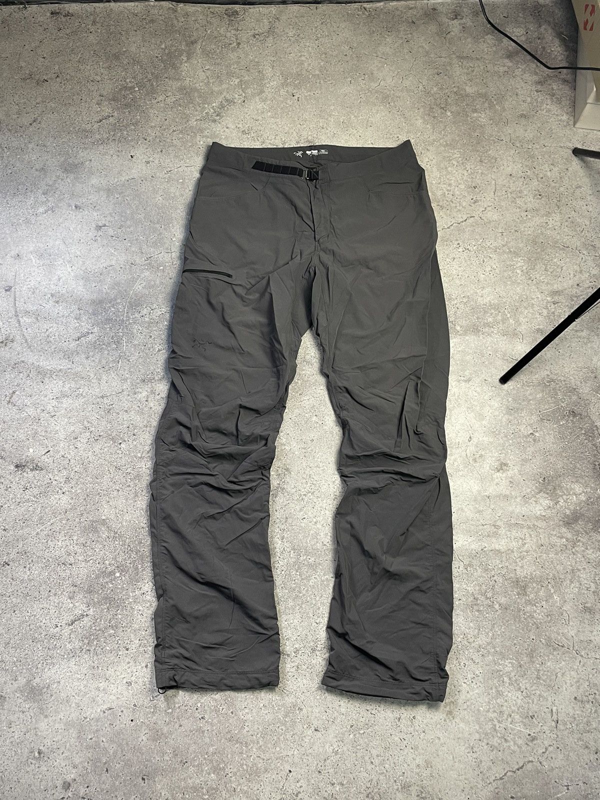 Arc'teryx ARCTERYX Pants Cargo Hiking Trekking Size US 36 / EU 52 - 1 Thumbnail