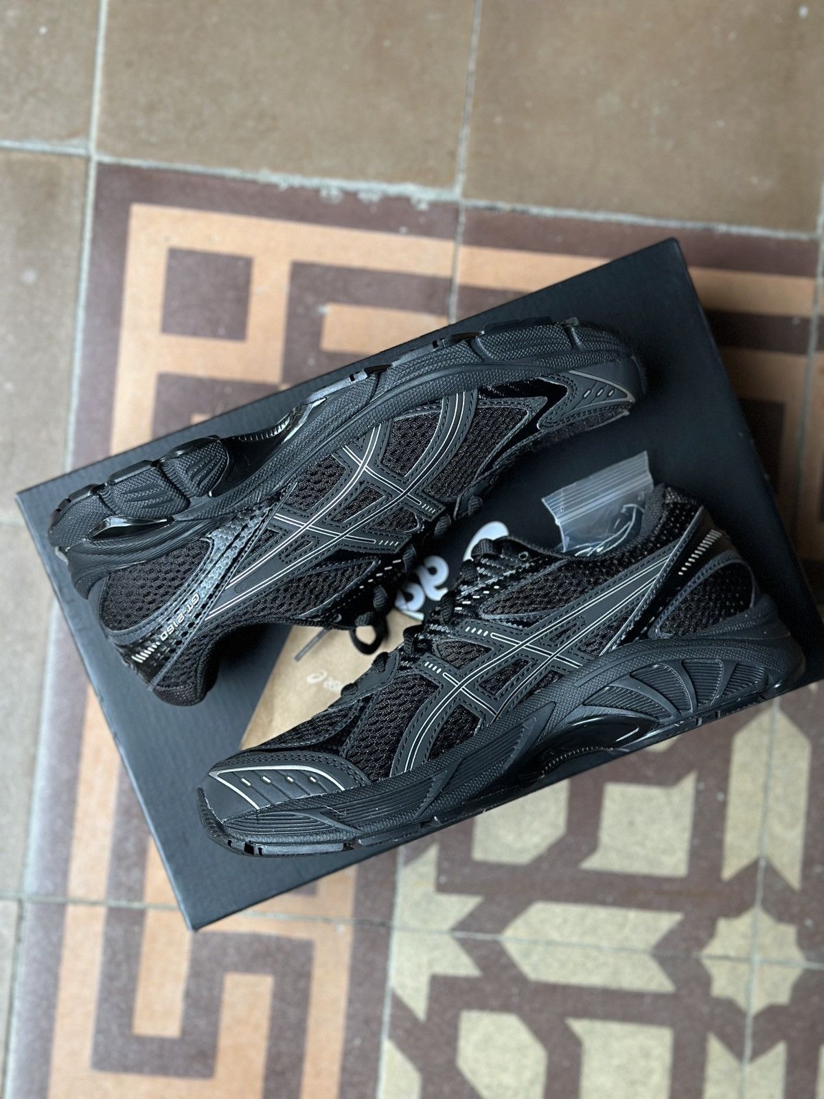 Asics × JJJJound Asics GT-2160 x JJJJOUND Size US 6.5 / EU 39-40 - 1 Thumbnail