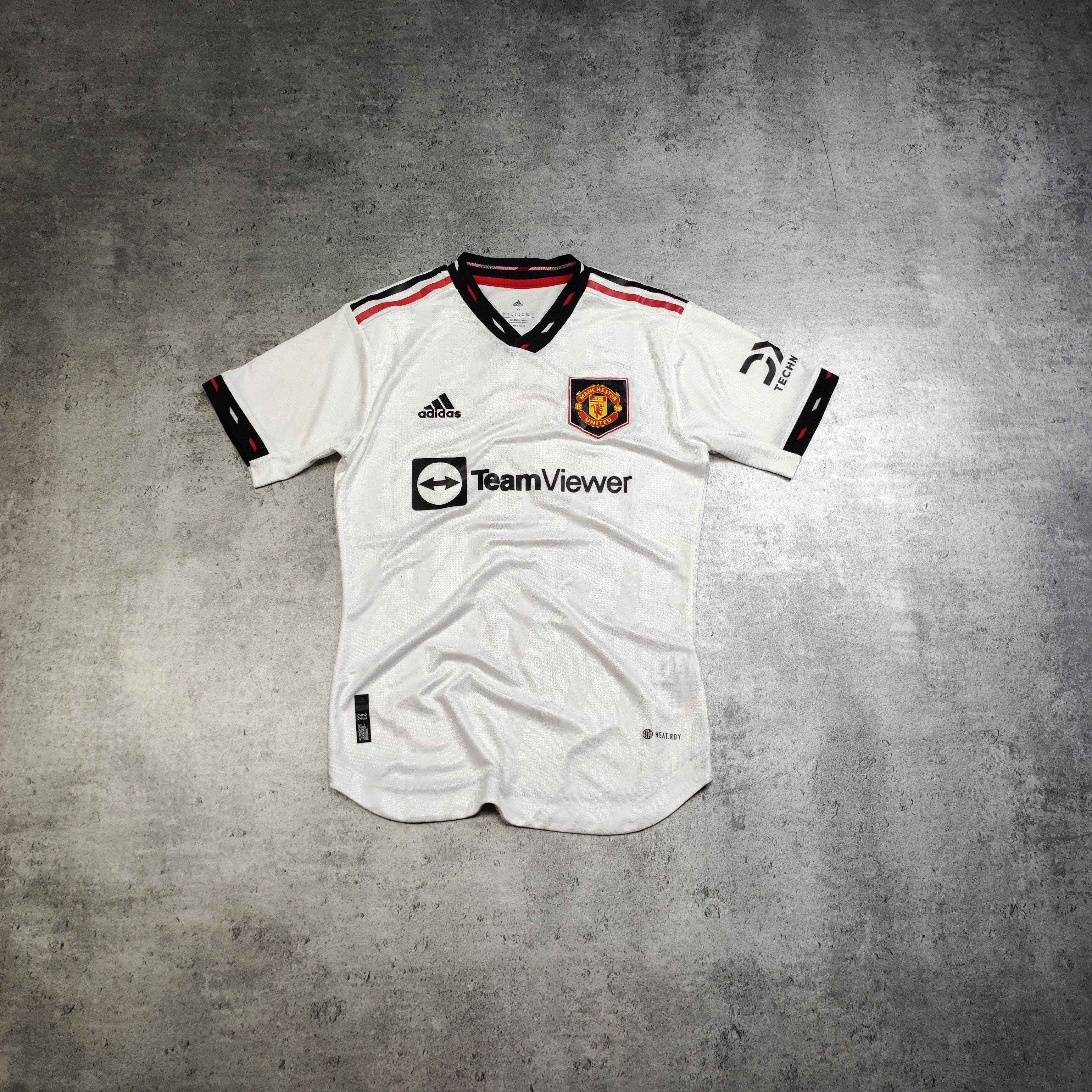 Other RARE Adidas x Manchester United Football 22/23 Jersey Size US M / EU 48-50 / 2 - 1 Thumbnail