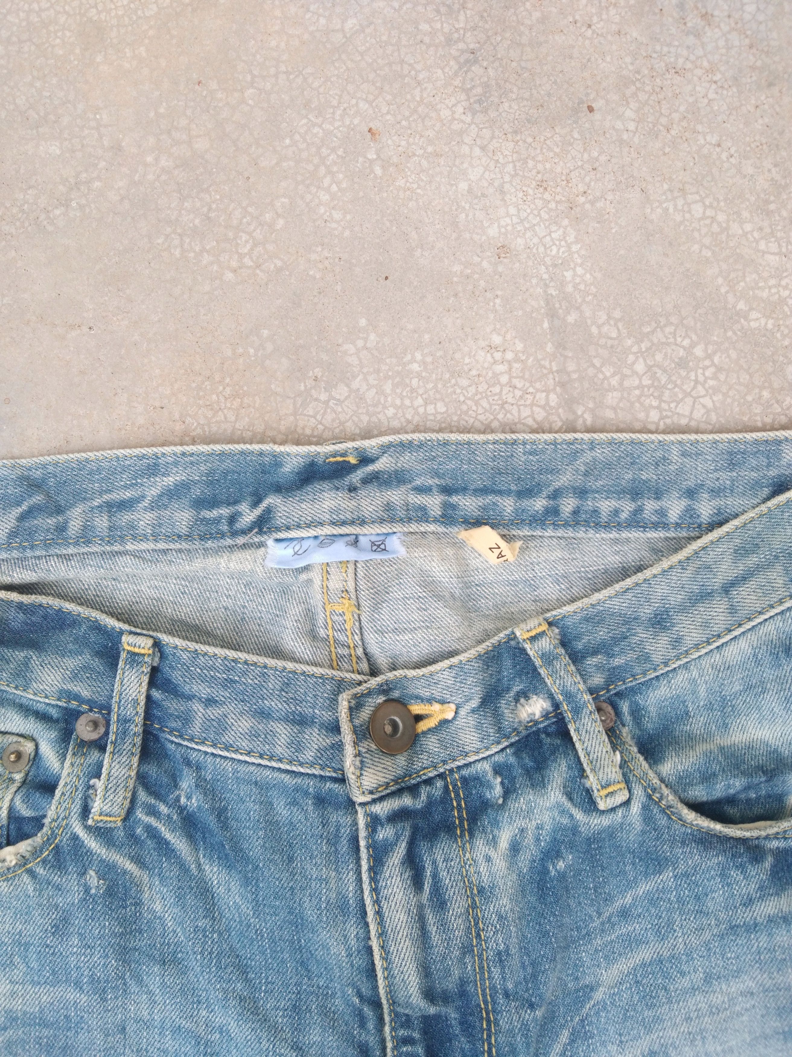 Japanese Brand Vintage Distressed Flared Jeans 30x33 Size US 30 / EU 46 - 5 Thumbnail