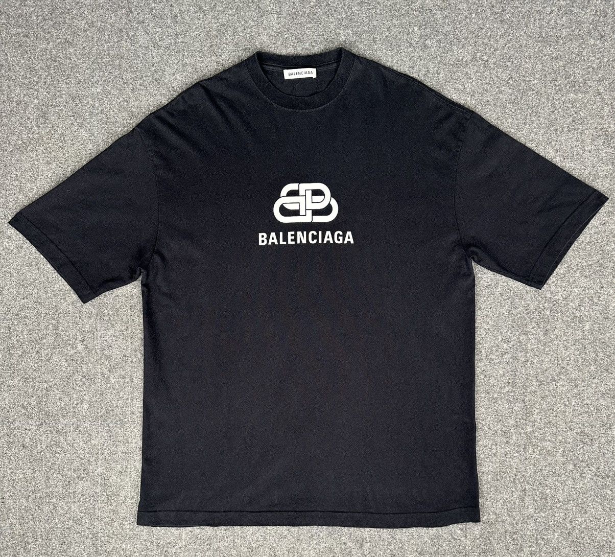 Balenciaga Balenciaga - 2018 Interlocking BB Logo - Black Size US XS / EU 42 / 0 - 1 Thumbnail