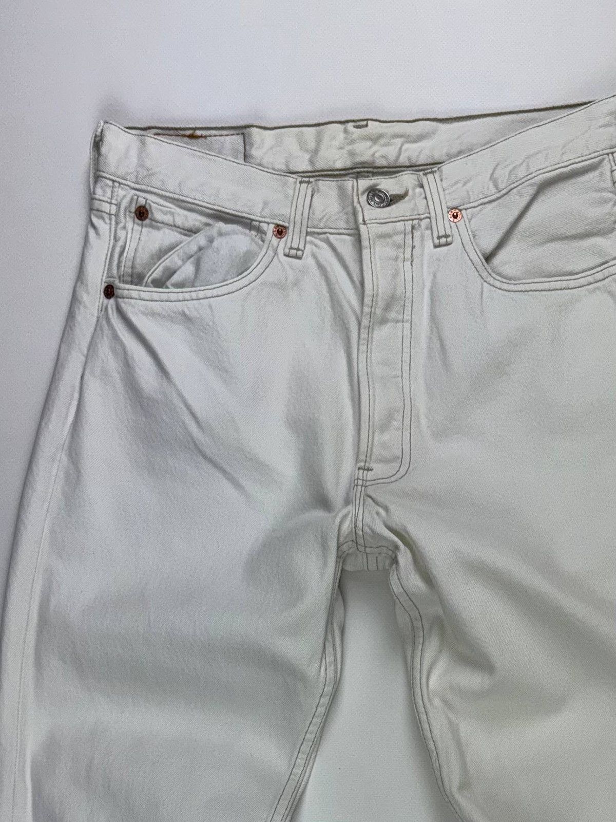 Levi's Vintage Clothing Rare Vintage Levi’s 501 White Denim – Made in USA W31 L32 Size US 31 - 4 Thumbnail