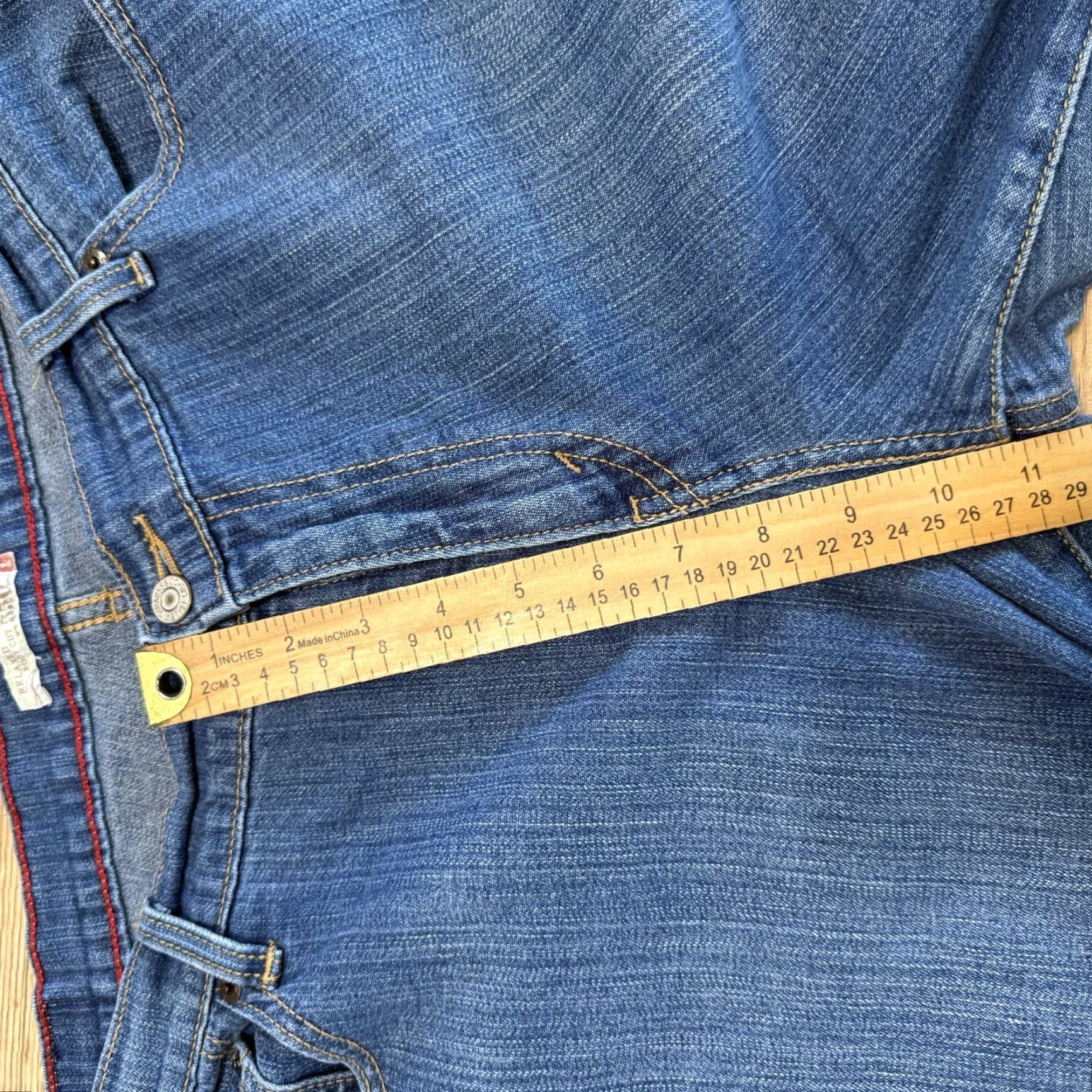 Levi's VINTAGE Levi's 550 Jeans Womens Size 16 Relaxed Bootcut Denim Cotton Blend Blue 90s Style Size 38" / US 16 / IT 52 - 7 Thumbnail
