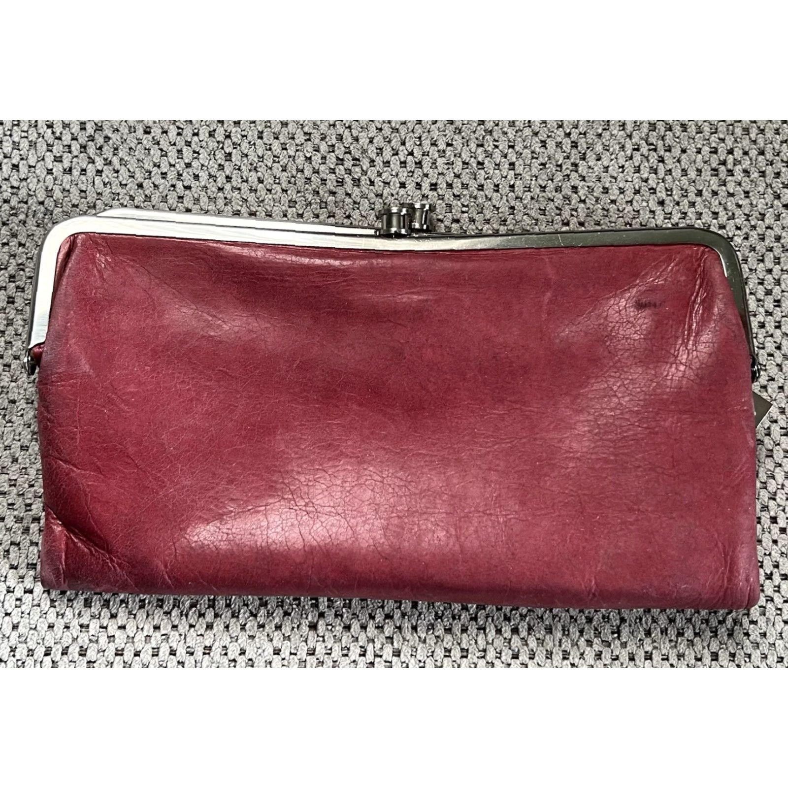 Vintage VINTAGE Hobo International Lauren Burgundy Leather Kiss Lock Frame Clutch Wallet Women Wallet Clutch Burgundy Leather Size ONE SIZE - 2 Thumbnail