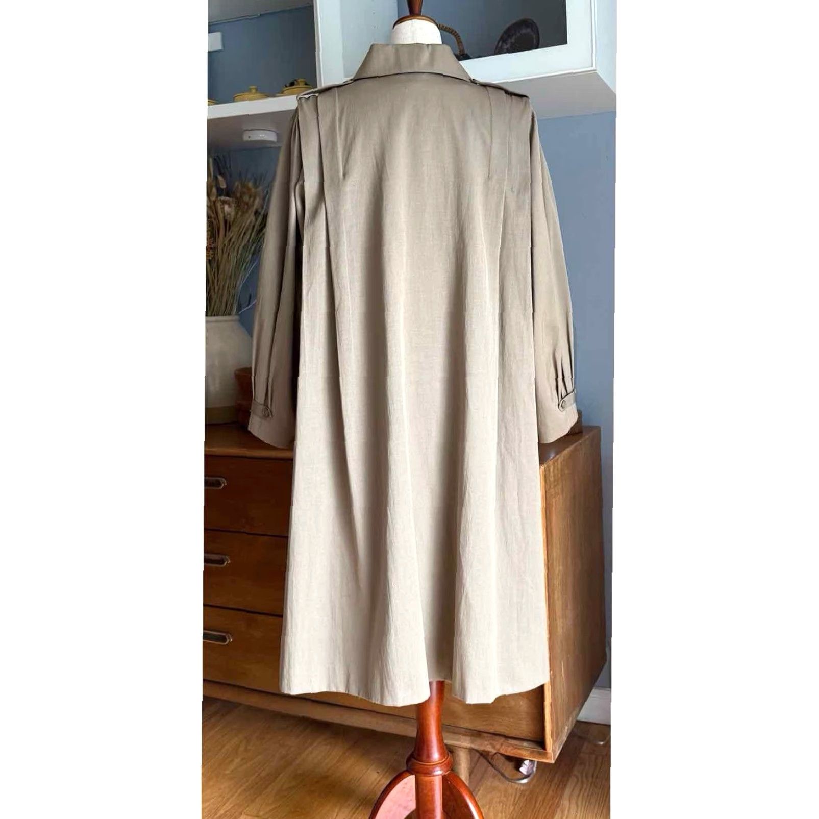 Vintage VINTAGE 80s Pleated Swing Trench Coat Khaki Brown with Removable Liner S/M Coat Women Size S / US 4 / IT 40 - 6 Thumbnail