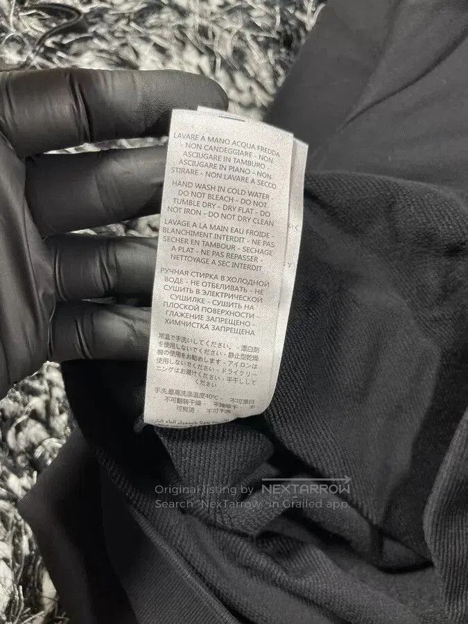 McQ Alexander McQueen MCQ Alexander McQueen Embossed Sweatshirt. Size US XS / EU 42 / 0 - 8 Thumbnail
