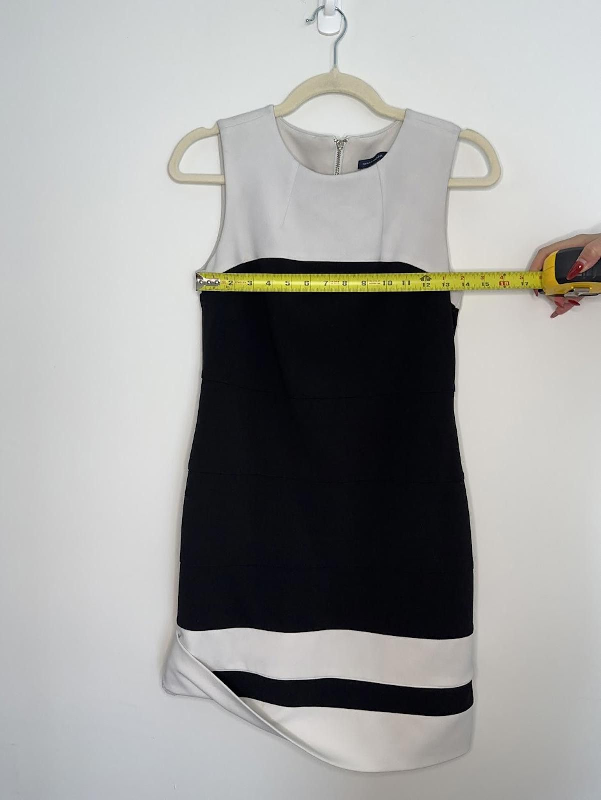 Tommy Hilfiger Tommy Hilfiger Black & White Contrast Dress - Sz. 2 Size XS / US 0-2 / IT 36-38 - 6 Thumbnail