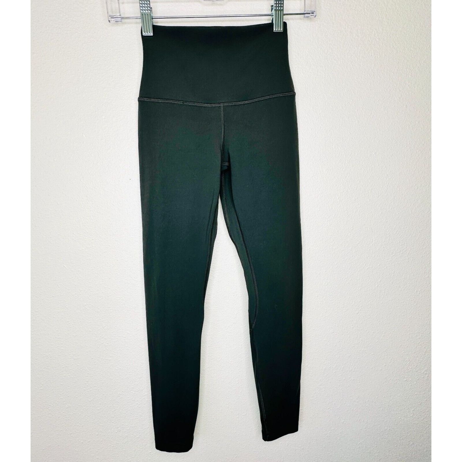 Lululemon Lululemon Slate Gray High-Waist Yoga Pants 2 Size 26" / US 2 / IT 38 - 1 Thumbnail