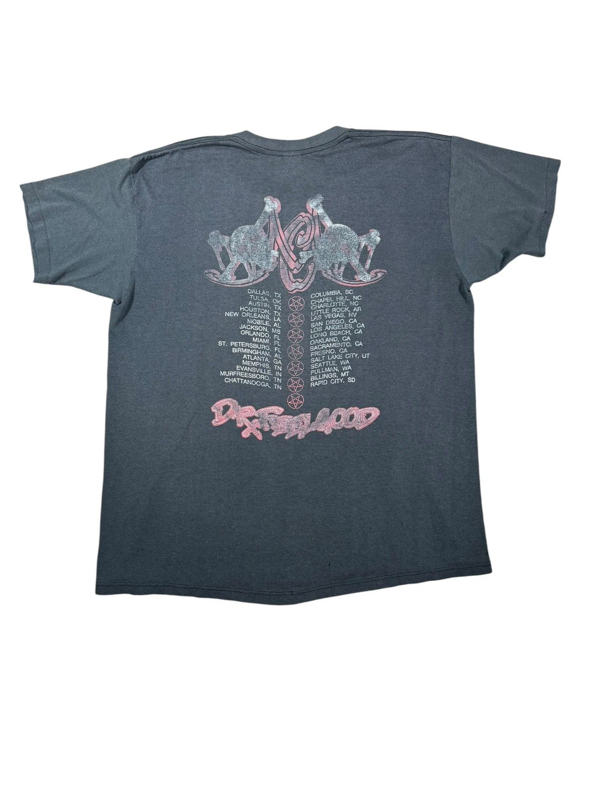 Band Tees Vintage Faded Thin Motley Crue Dr Feelgood Tour Shirt 1989 Size US L / EU 52-54 / 3 - 2 Thumbnail