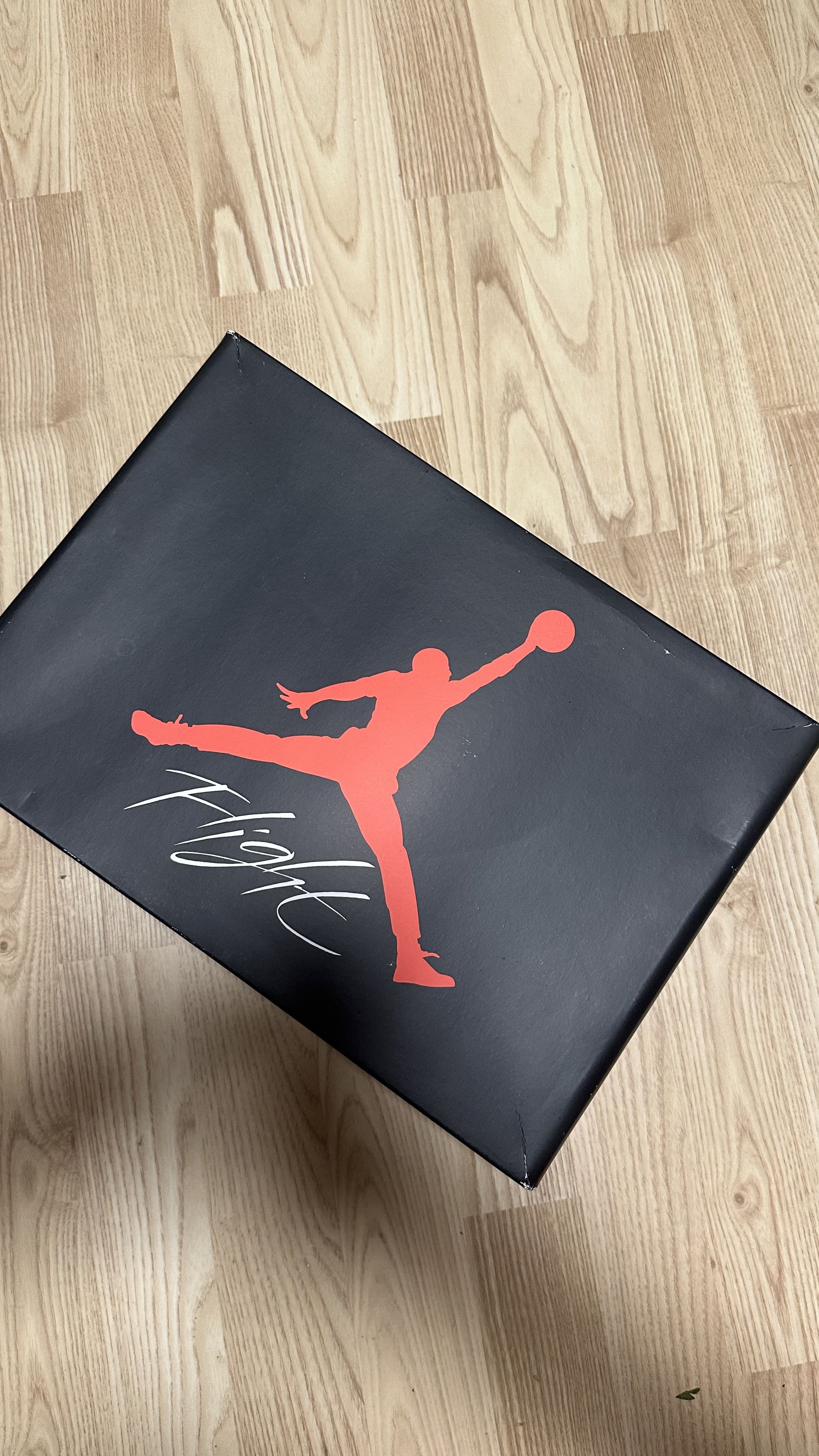 Jordan Brand Nike Air Jordan 4 Retro - Fire Red (2020) Size US 9.5 / EU 42-43 - 8 Thumbnail