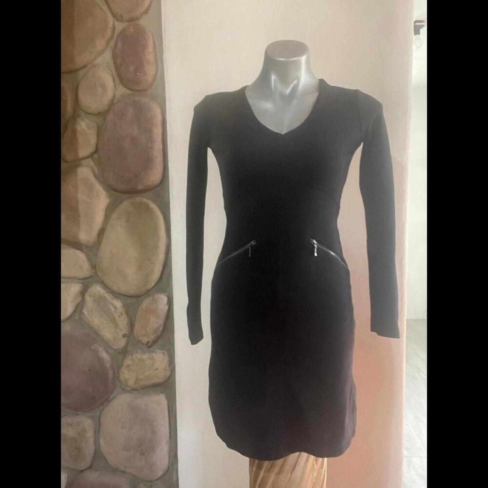 Athleta Athleta Dress black knee length zip front pocket dress Size XXS / US 00 / IT 34 - 6 Thumbnail