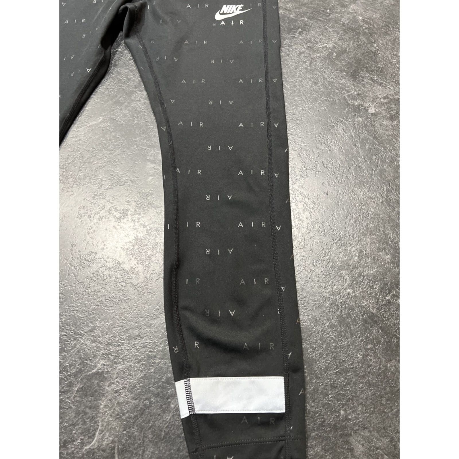 Nike Nike Dri Fit Women's Size M Legging Skinny Pants Black Polyester Pull On Solid Size 32" / US 10 / IT 46 - 2 Thumbnail