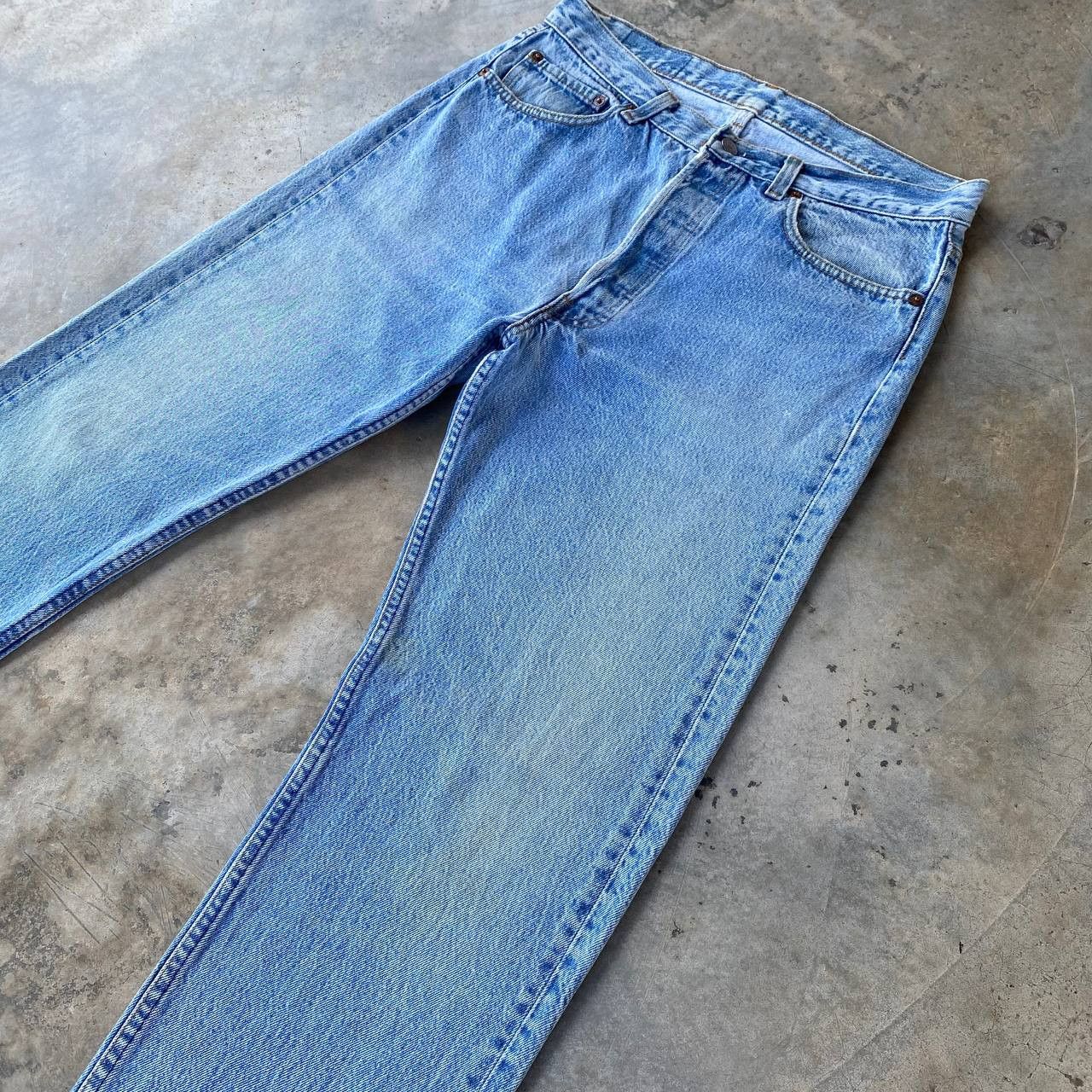 Levi's Vintage Clothing VINTAGE 80S LEVIS 501 LIGHTWASH FADED W33X30.5" Size US 33 - 6 Thumbnail