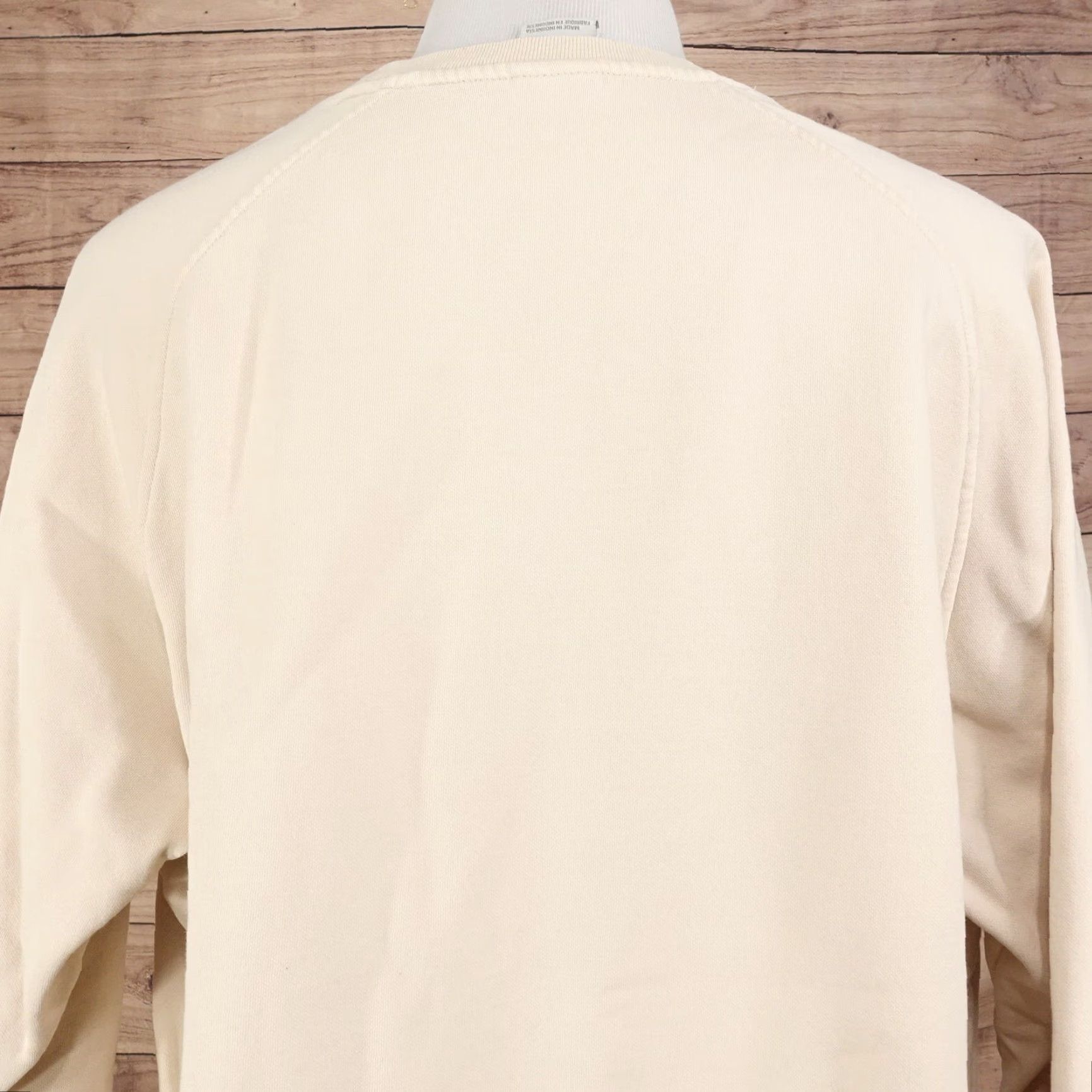 Nike Vintage Nike Crew Neck Sweatshirt Men 2XL Cream Y2K Swoosh Silver Tag 00s Classic Size US XXL / EU 58 / 5 - 6 Thumbnail