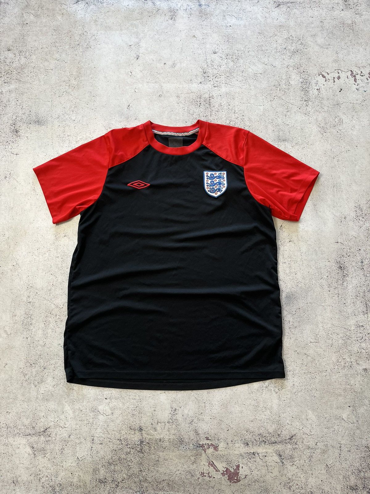 Umbro Umbro England National Soccer Jersey Training Vintage Size L Size US L / EU 52-54 / 3 - 1 Thumbnail