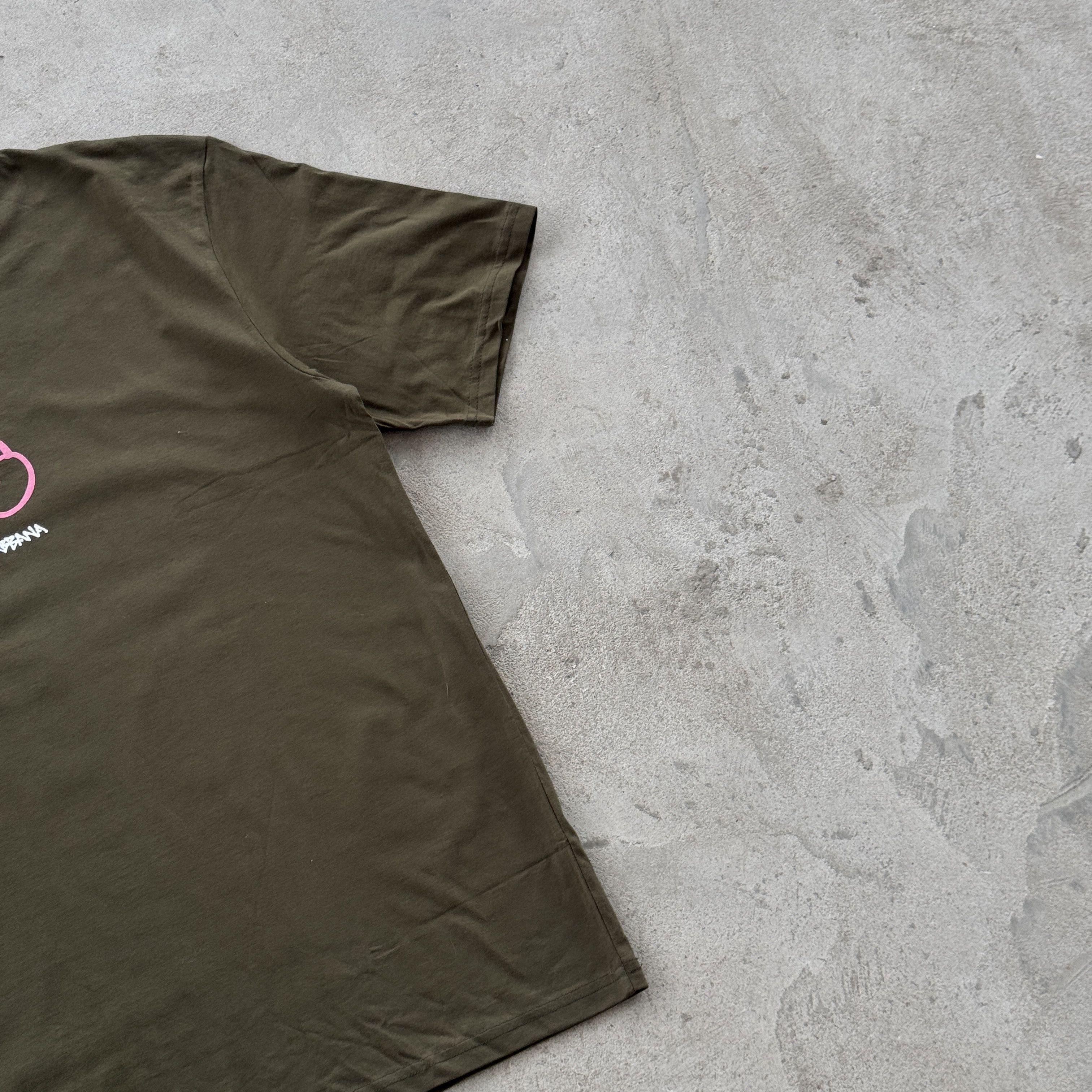 Dolce & Gabbana Dolce Gabbana Khaki Olive Khaki Tee Pink Graffiti Logo Shirt Size US M / EU 48-50 / 2 - 3 Thumbnail