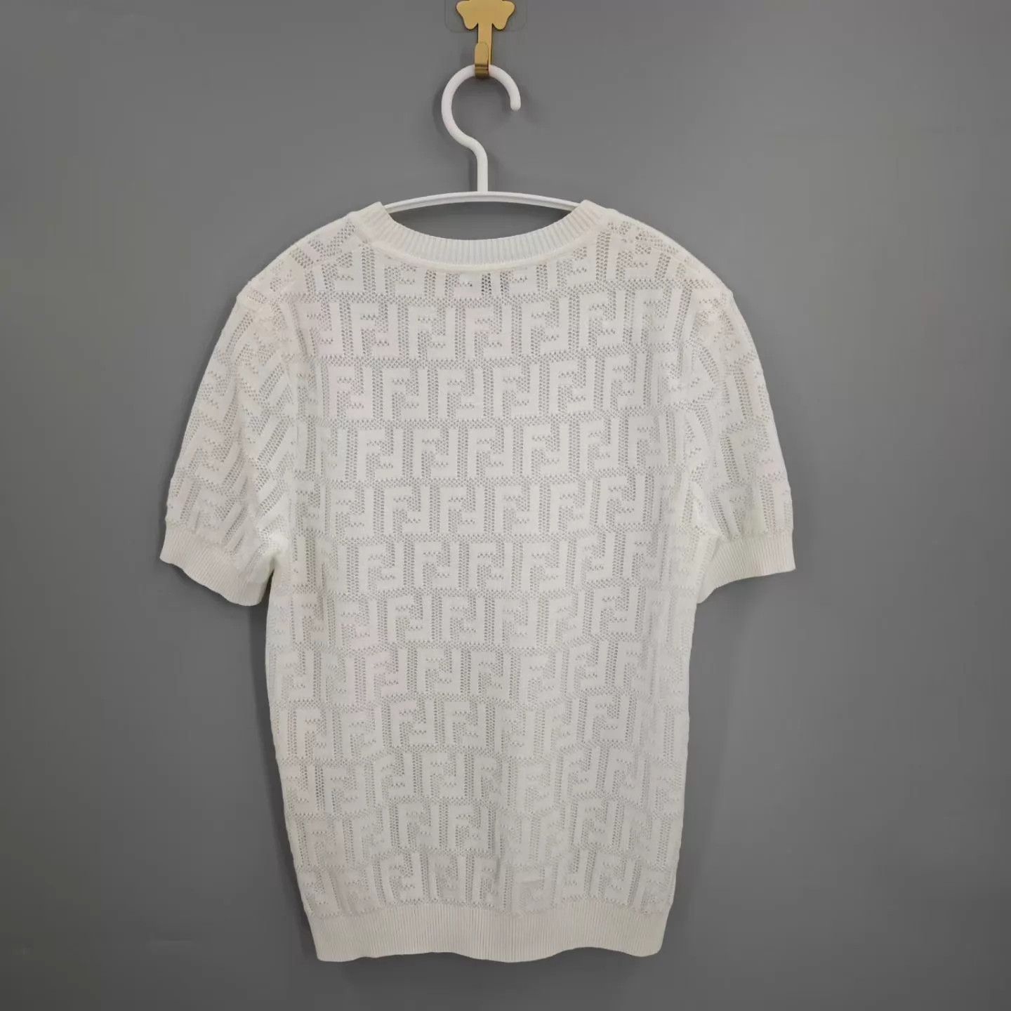 Fendi FENDI White Logo Short Sleeve Knit Size XS / US 0-2 / IT 36-38 - 6 Thumbnail