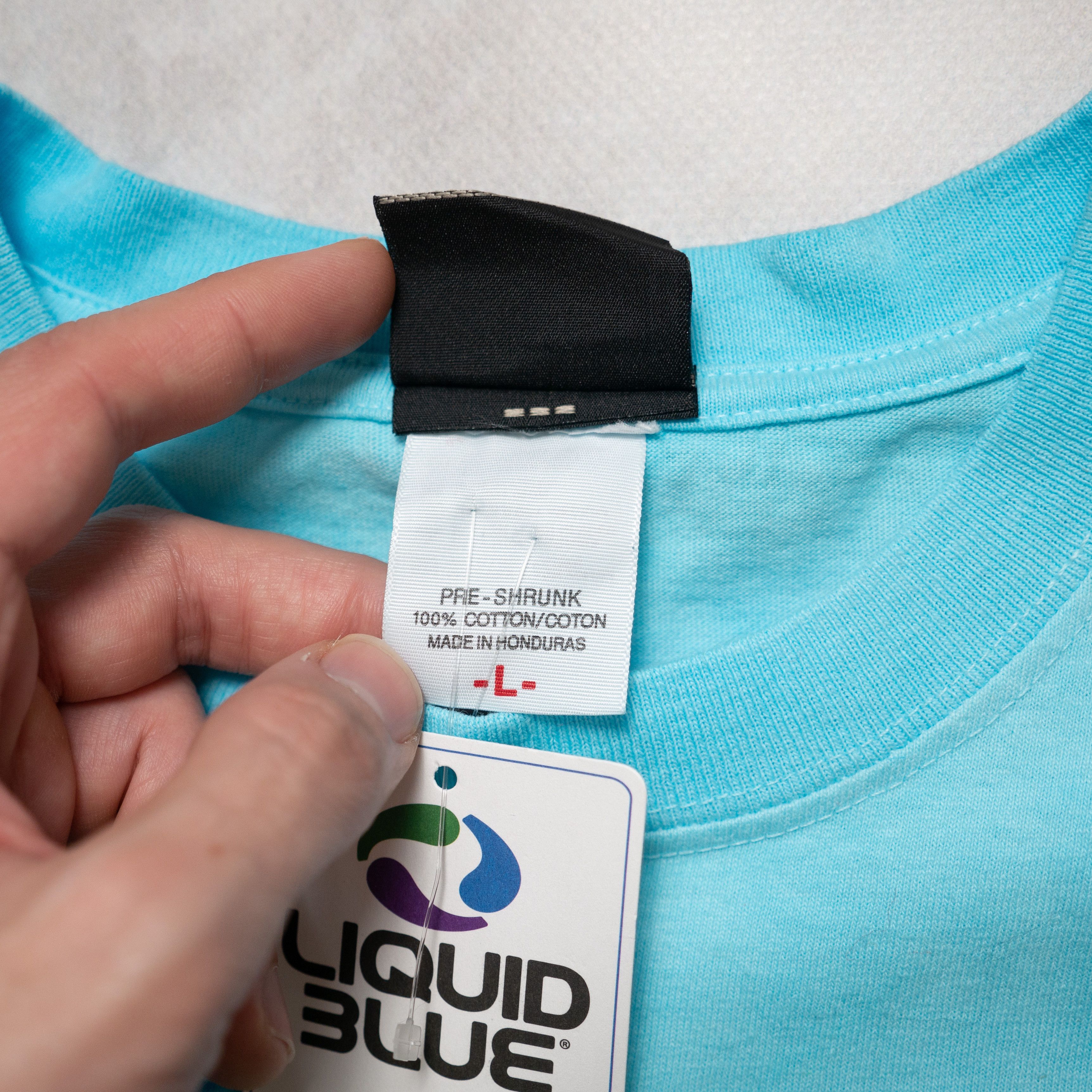 Liquid Blue × Vintage Vintage Liquid Blue Oceanic Wildlife Deadstock T-Shirt L Size US L / EU 52-54 / 3 - 7 Thumbnail