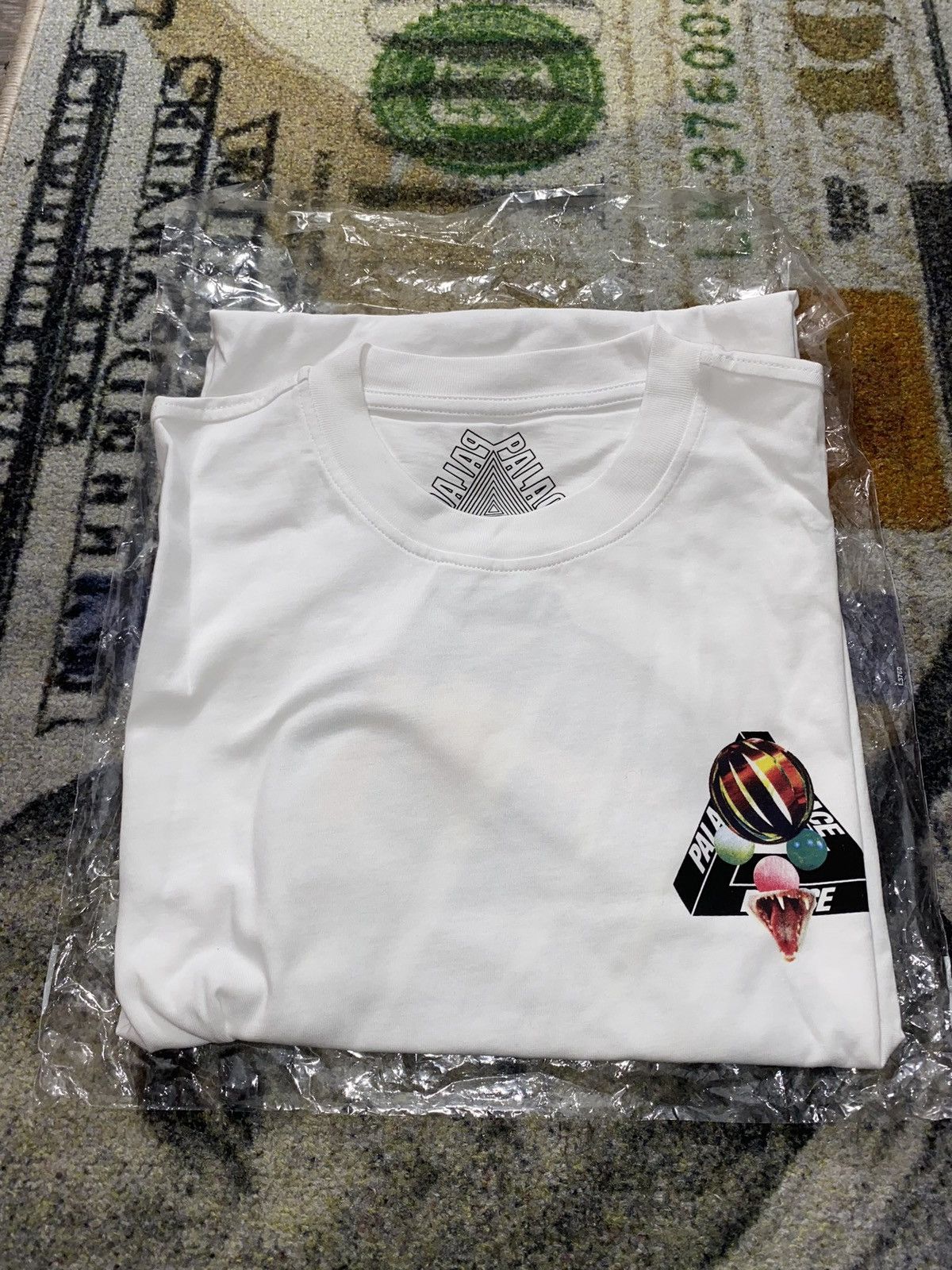 Palace Palace Sans Ferg Long-sleeve T-Shirt White Size US M / EU 48-50 / 2 - 1 Thumbnail
