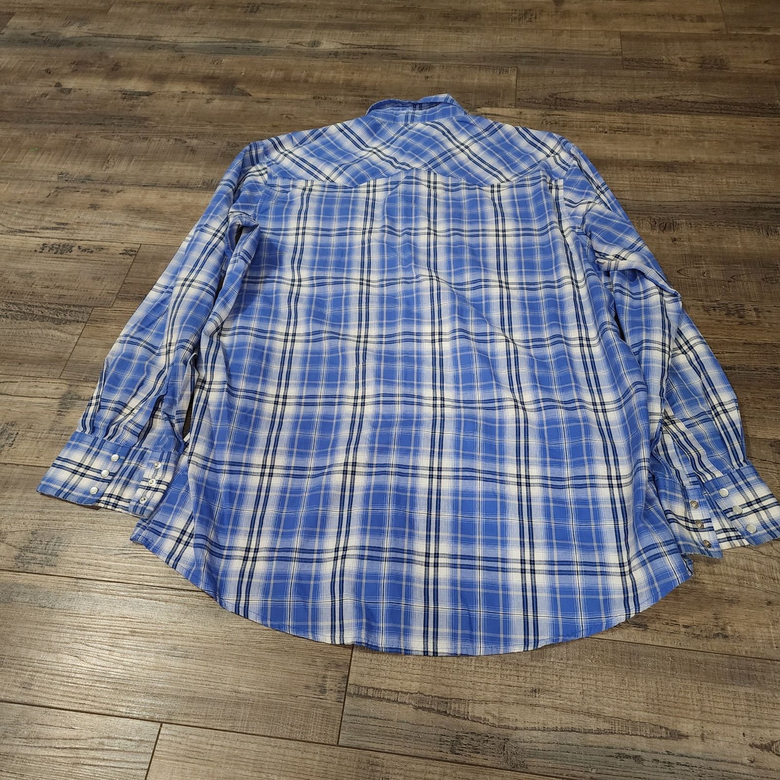 Wrangler Wrangler Wrancher light weight pearl snap size XLT 2241 Size US XL / EU 56 / 4 - 6 Thumbnail