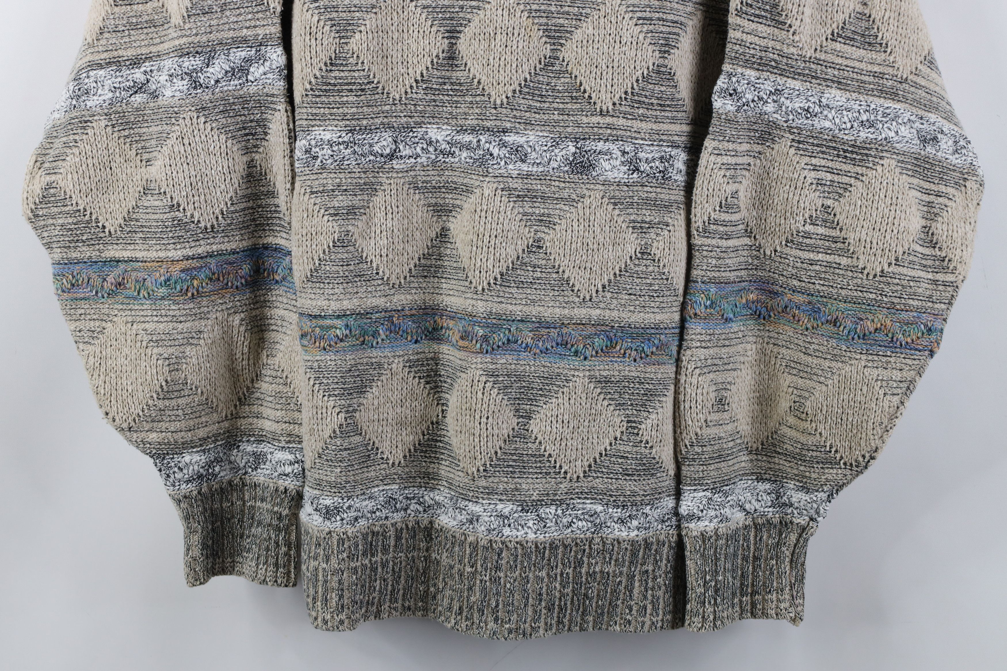 Vintage Vintage 90s Streetwear Striped Diamond Knit Crewneck Sweater Size XL / US 12-14 / IT 48-50 - 3 Thumbnail