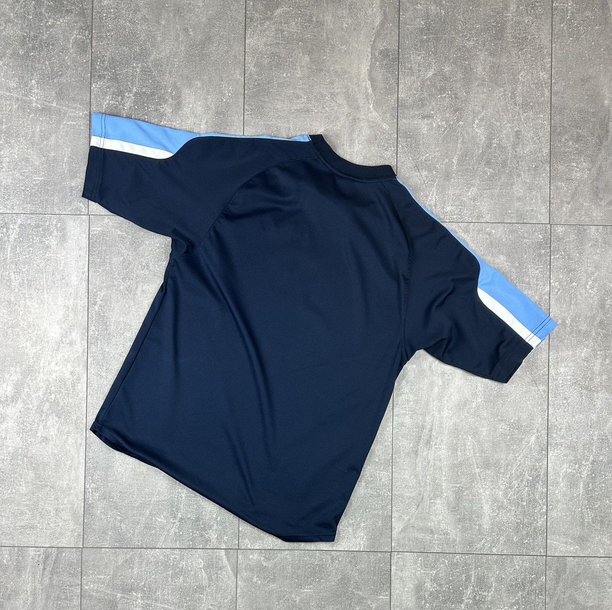 Nike Nike Spellout Vintage Retro T-Shirt Size US S / EU 44-46 / 1 - 9 Thumbnail