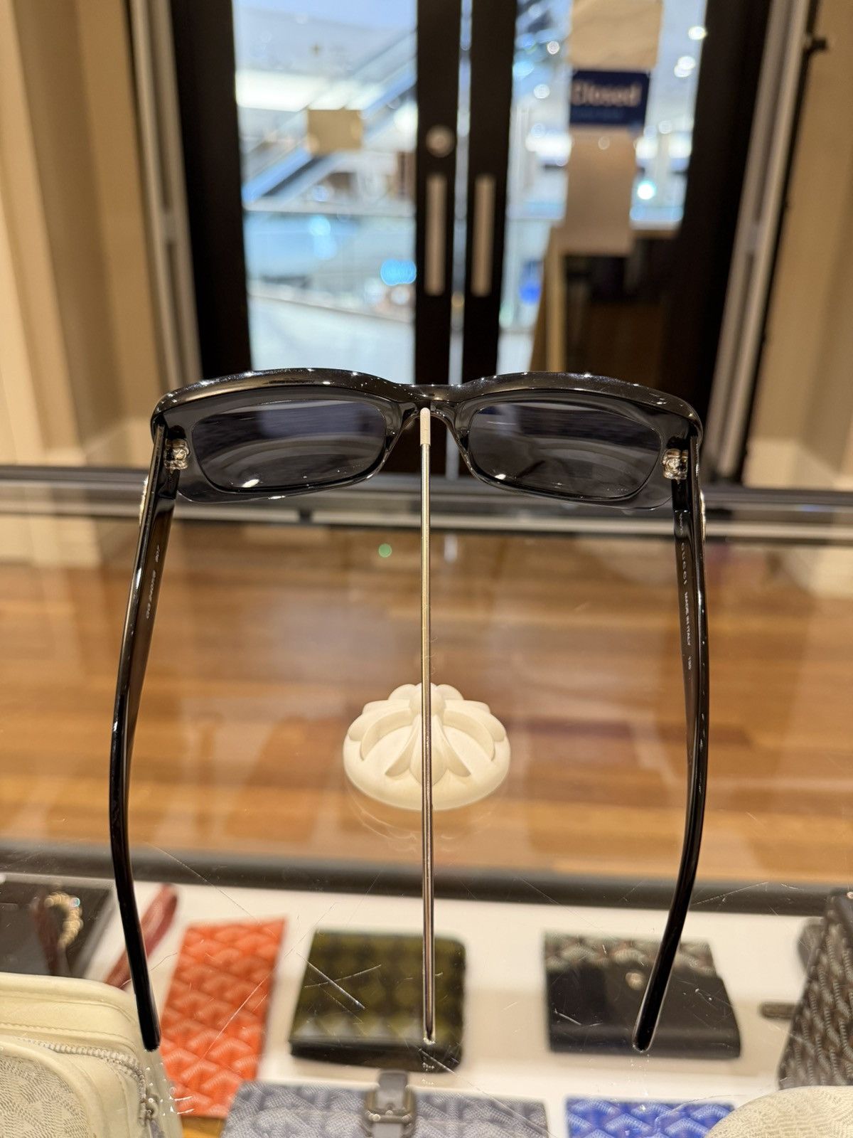 Gucci Gucci GG Sunglasses - 2407/S Size ONE SIZE - 2 Thumbnail