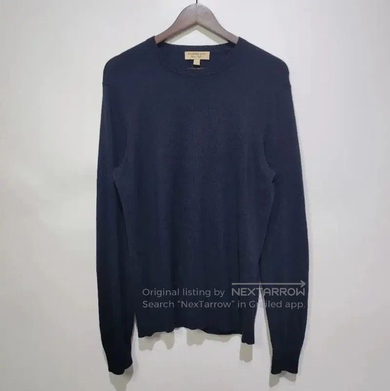 Burberry Burberry Navy Wool Women's Knit Sweater. Size M / US 6-8 / IT 42-44 - 2 Thumbnail