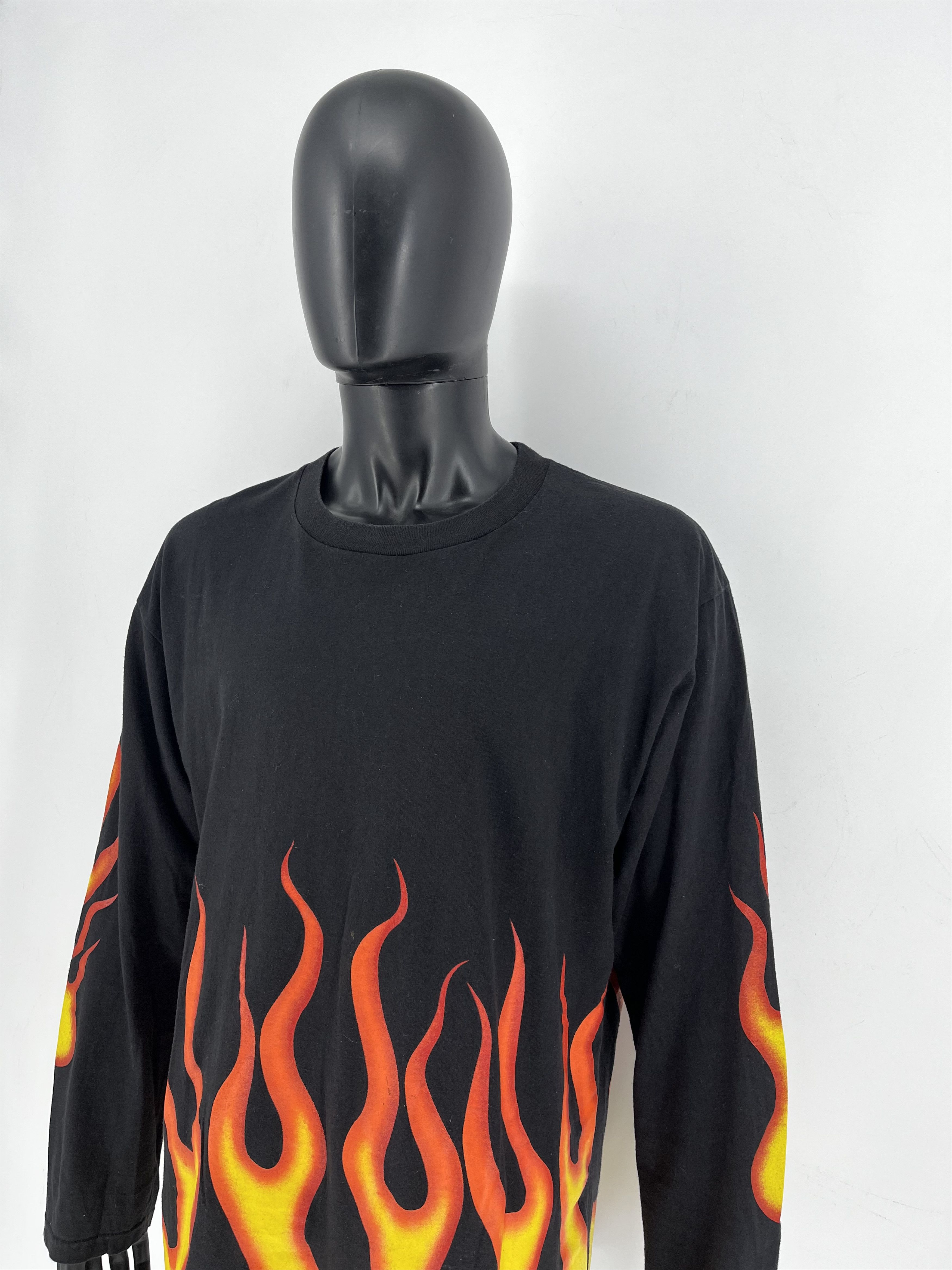 Band Tees Vintage Y2K Flame All Over Print Longsleeve Tee Size US L / EU 52-54 / 3 - 5 Thumbnail