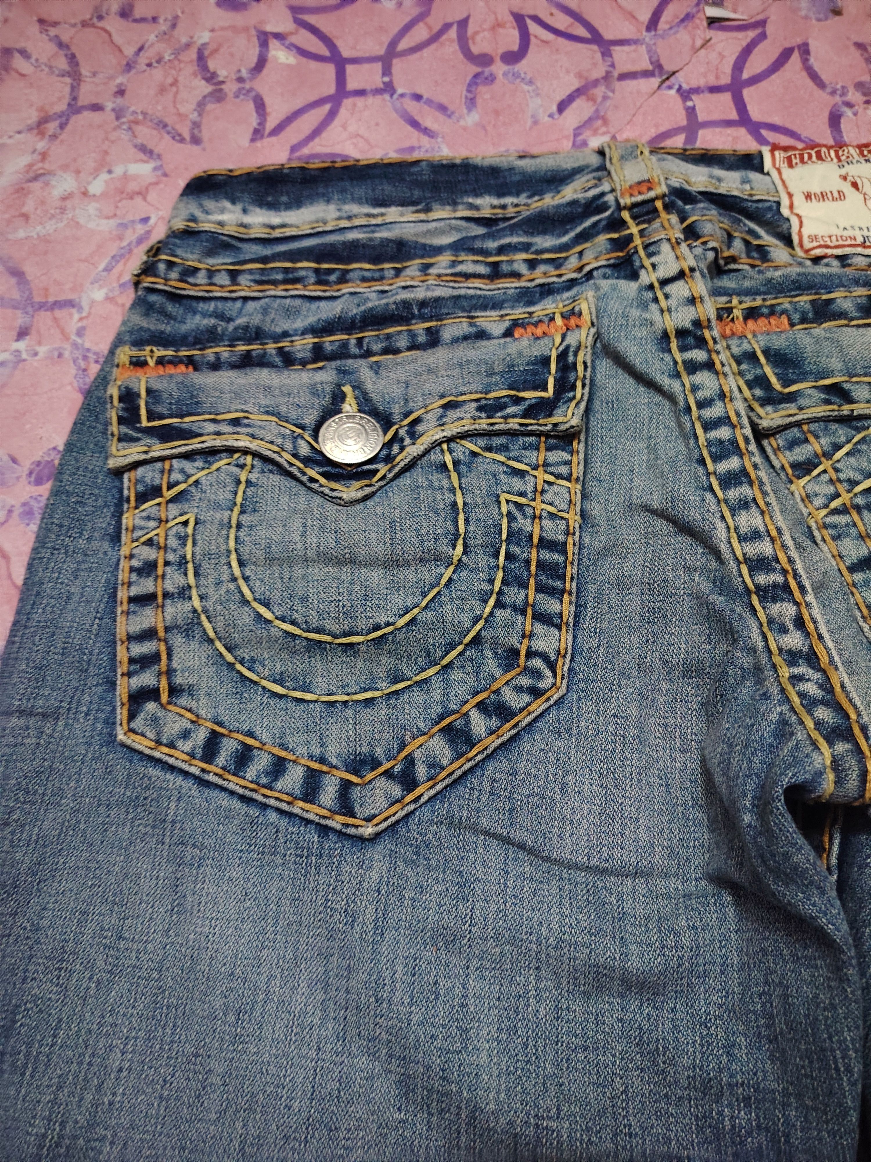 True Religion True Religion Jeans Orange Stitch Joey Super T Denim Flared Size US 31 - 22 Thumbnail