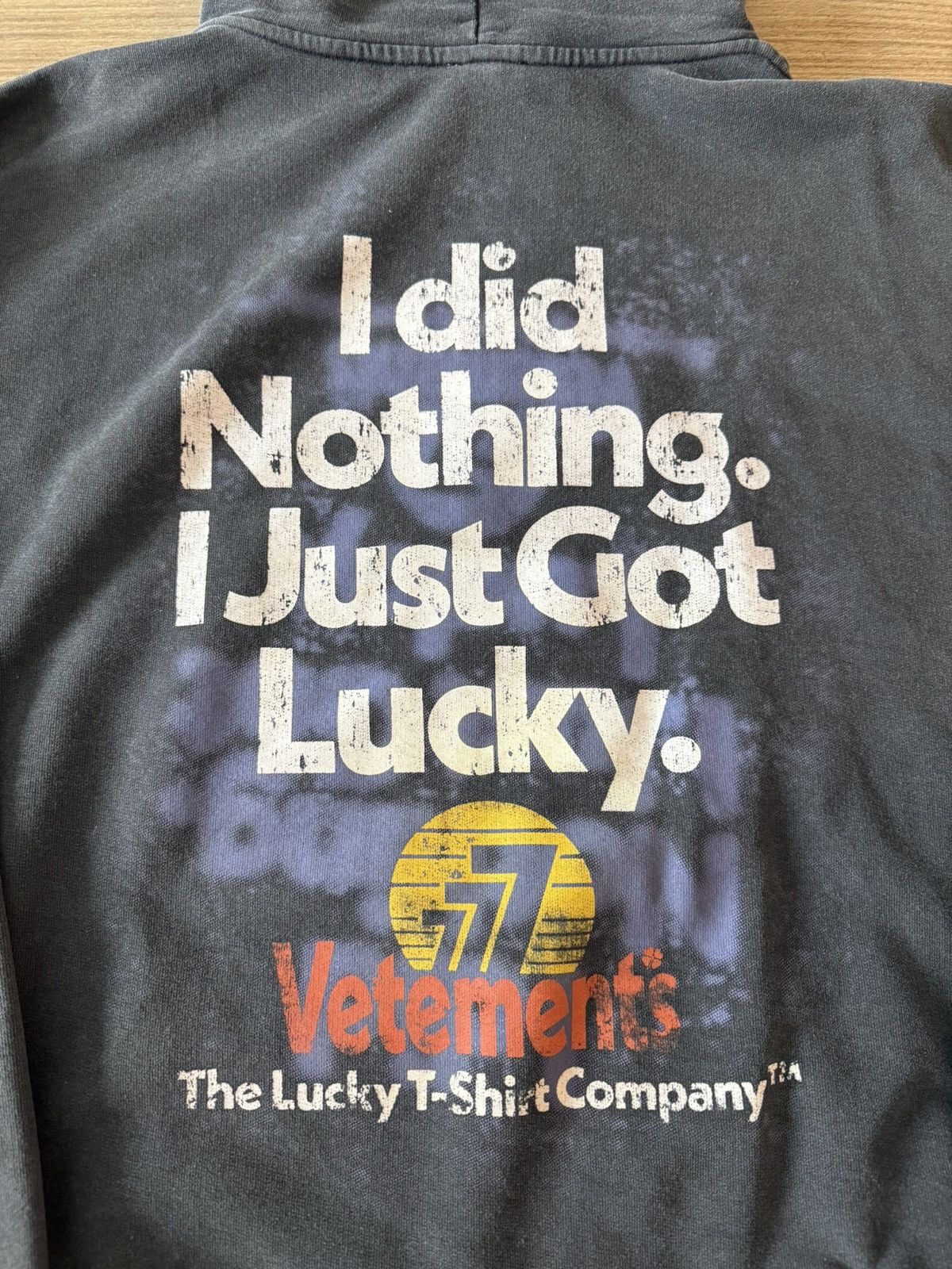 Vetements VETEMENTS I GOT LUCKY HOODIE Size US S / EU 44-46 / 1 - 11 Thumbnail