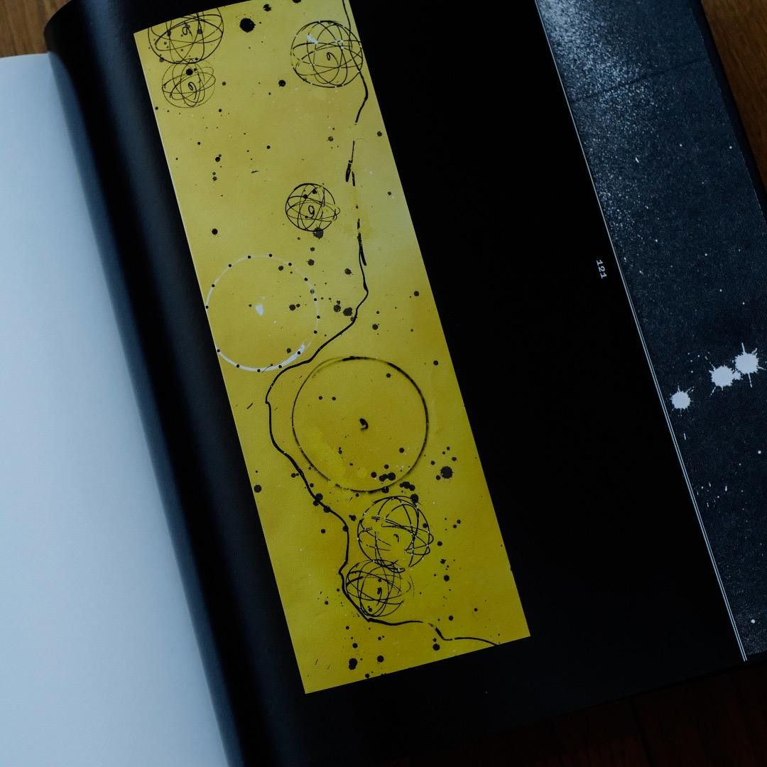 FUTURA 2000 Les 5 Éléments Exhibition Book