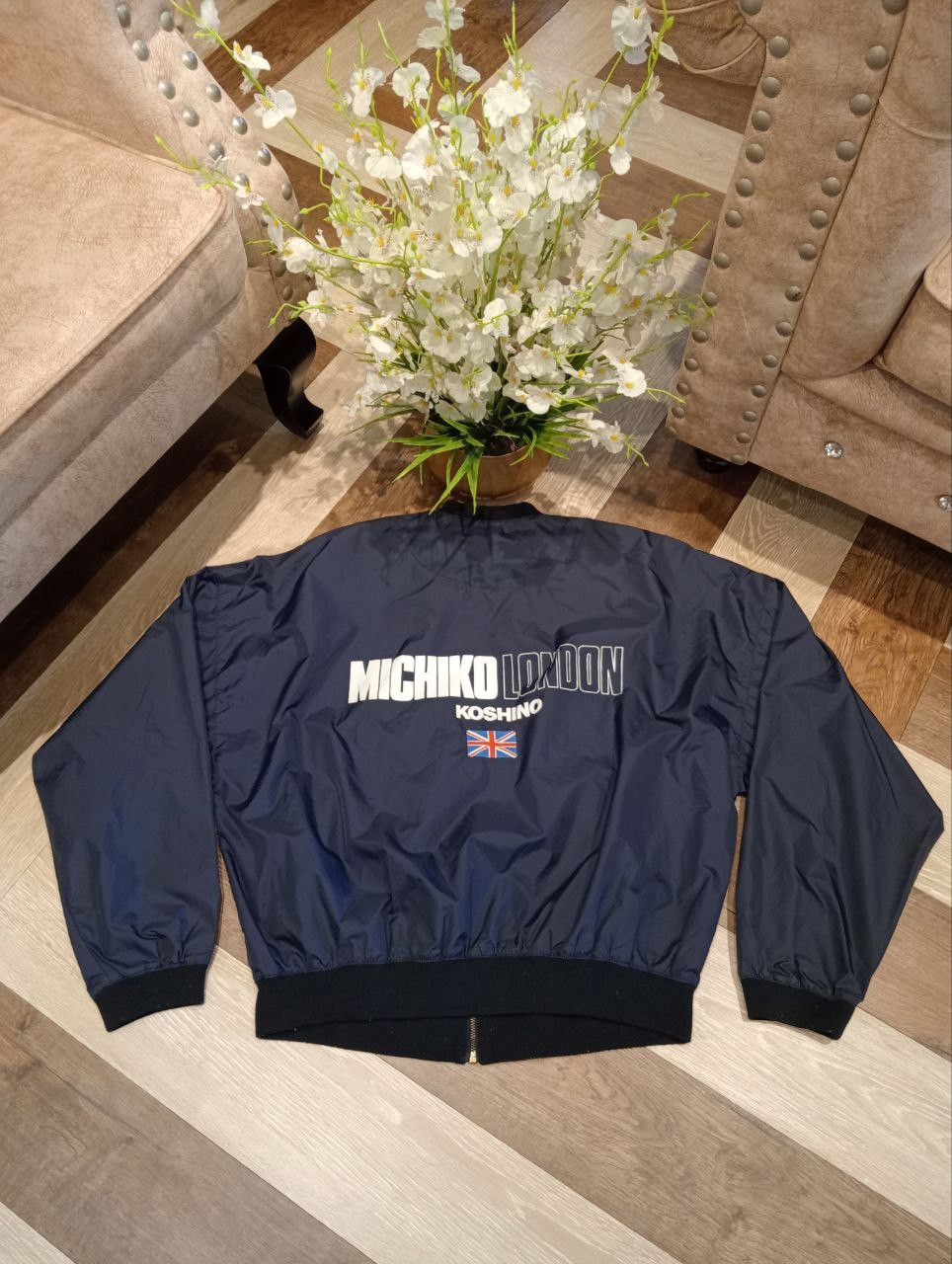 Michiko Koshino London MICHIKO KOSHINO LONDON SPELLOUT NYLON JACKET - FREE SIZE Size US L / EU 52-54 / 3 - 4 Thumbnail