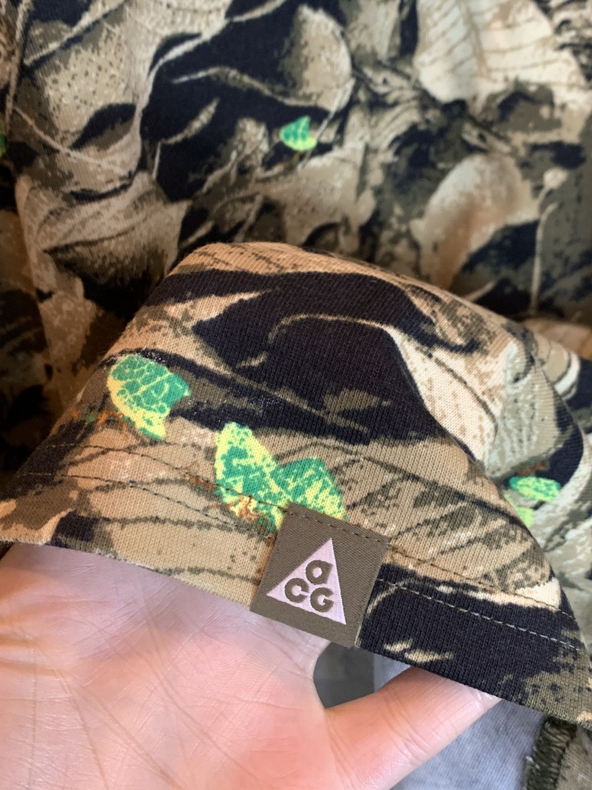 Nike ACG *RARE* New Nike ACG Leafcutter Camouflage T-Shirt - Large Size US L / EU 52-54 / 3 - 5 Thumbnail