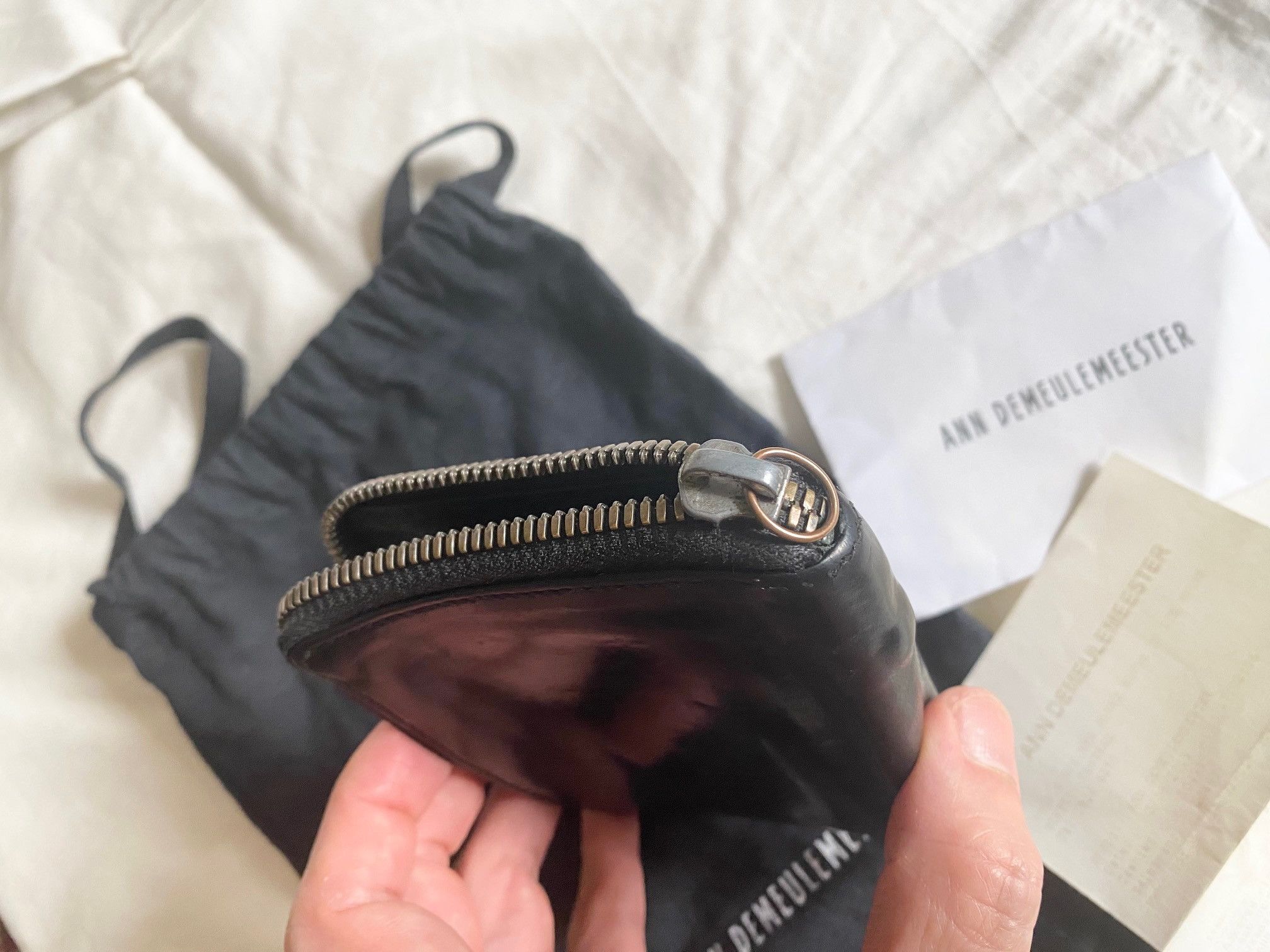 Ann Demeulemeester Ann Demeulemeester black leather zip wallet Size ONE SIZE - 6 Thumbnail