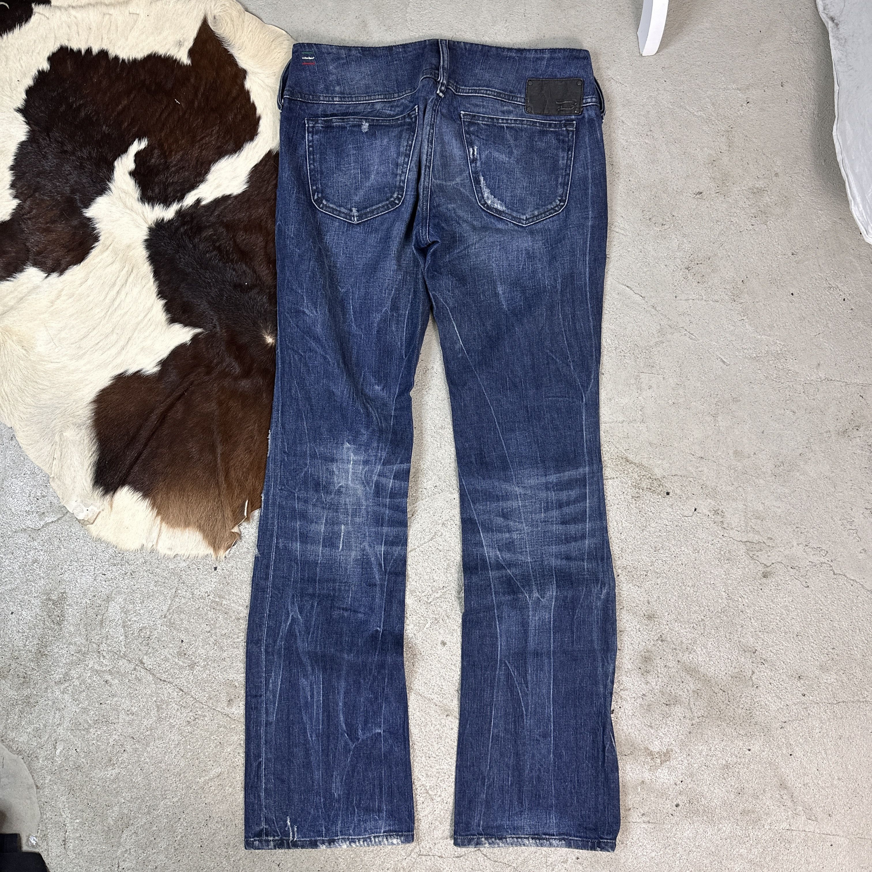 Vintage Diesel Flared Y2K Women's Jeans Size 31" - 4 Thumbnail