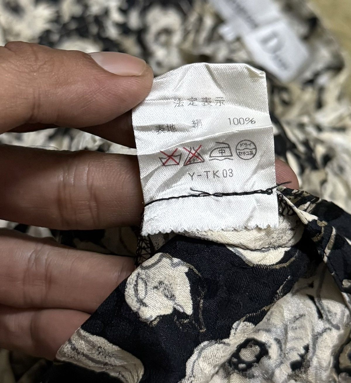 Christian Dior Monsieur Christian Dior black and white floral blouse Vintage Size M / US 6-8 / IT 42-44 - 12 Thumbnail