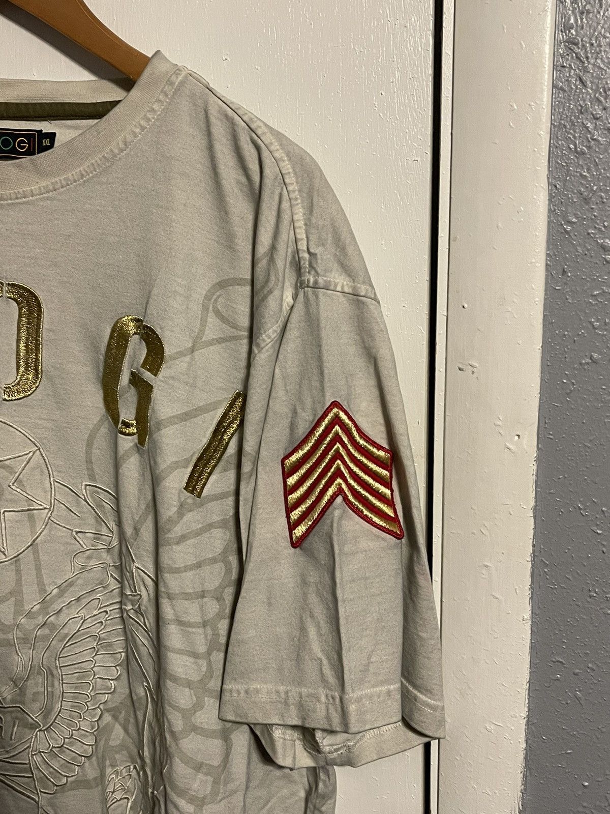 Coogi Vintage Coogi Soldier Tee Size US XXL / EU 58 / 5 - 4 Thumbnail