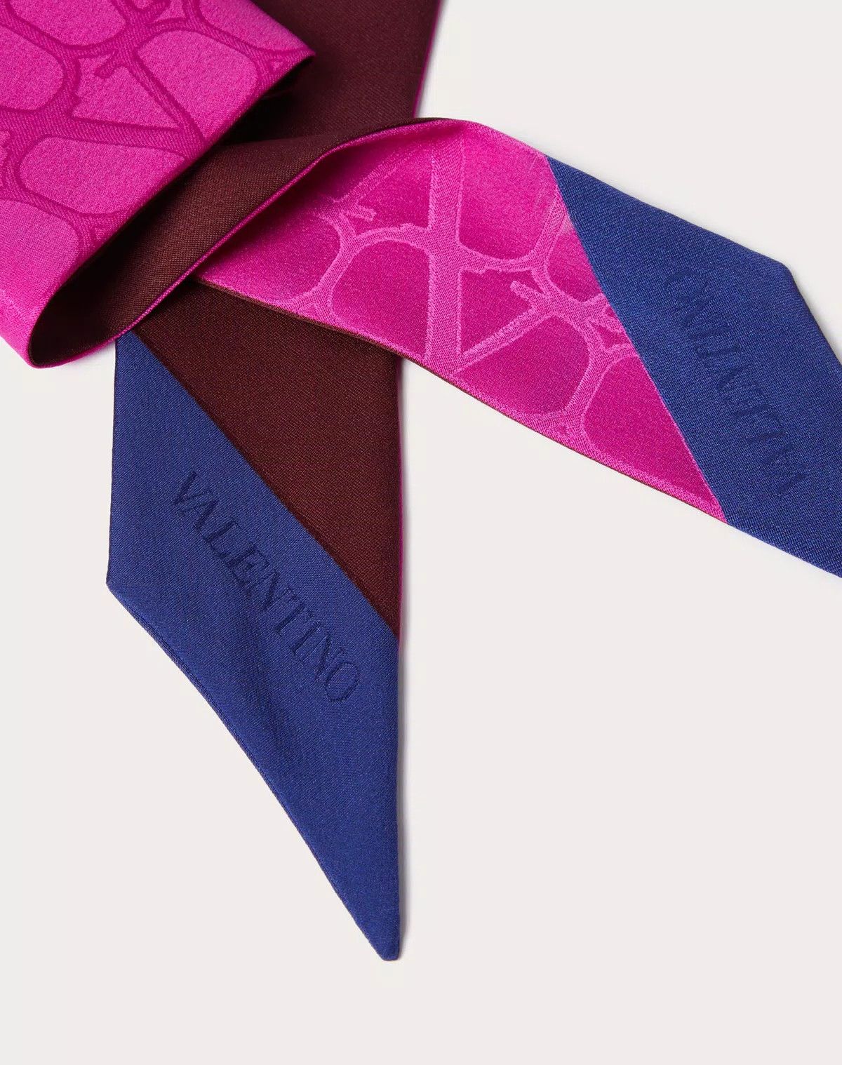 Valentino oc11z0725 Size:OS/Iconographe Bandeau Scarf in Pink/Brown Size ONE SIZE - 3 Thumbnail