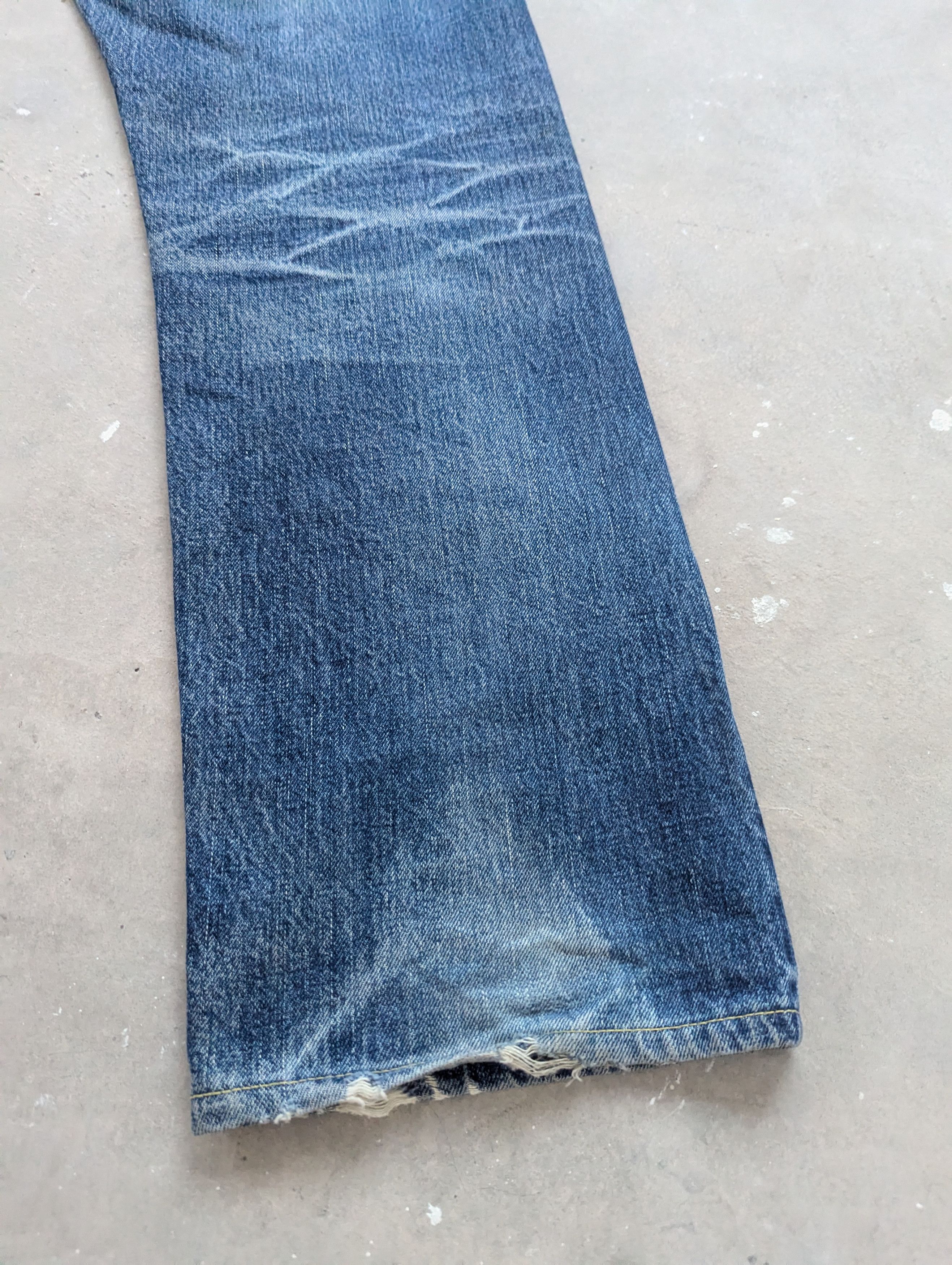 Japanese Brand × Sugar Cane OPEN ORDER 🔥 Vintage Sugar Cane Selvedge Distressed Denim Size US 32 / EU 48 - 24 Thumbnail