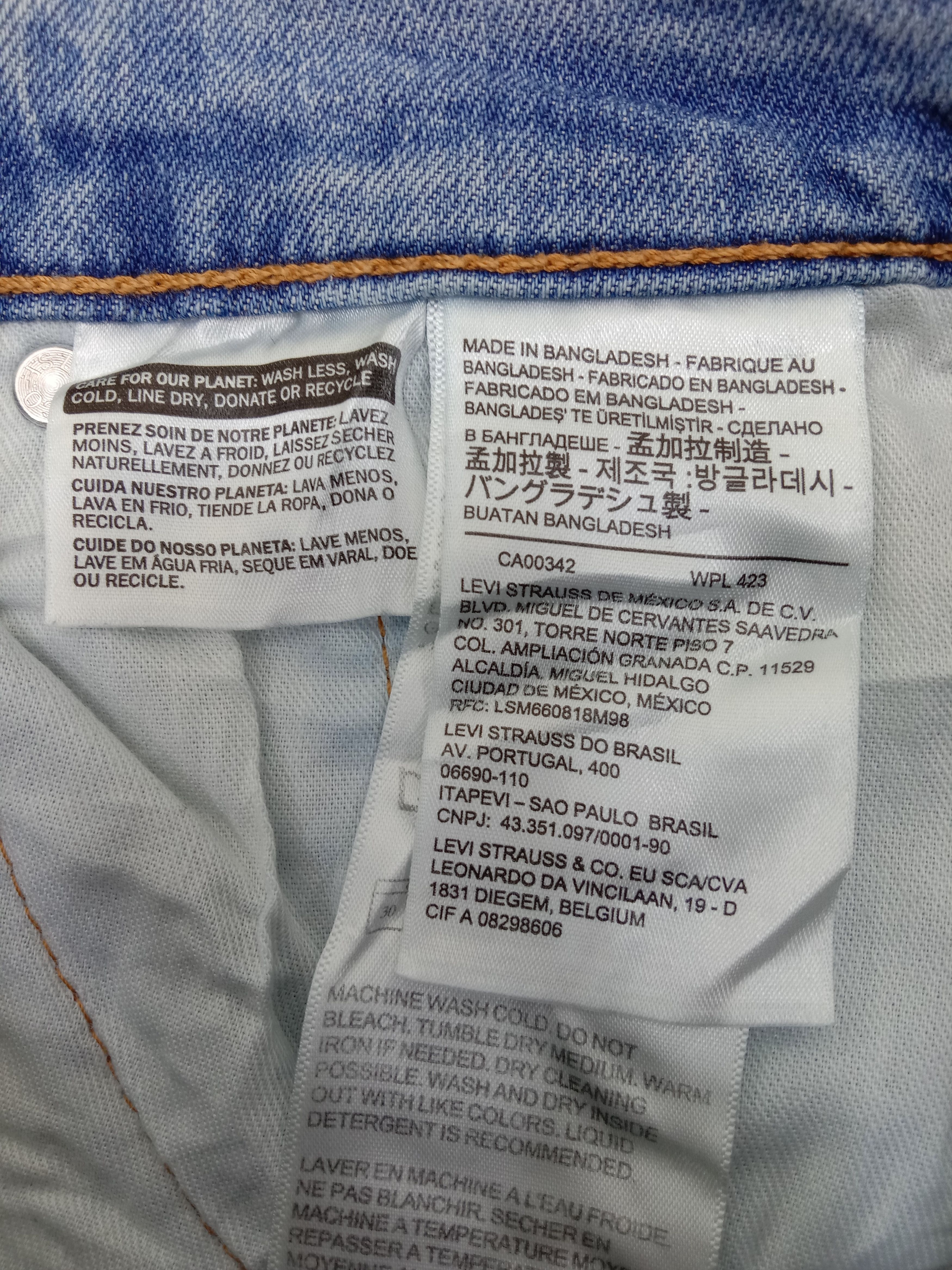 Levi's Vintage Levi's 513 Light Wash Jeans Size US 32 / EU 48 - 13 Thumbnail