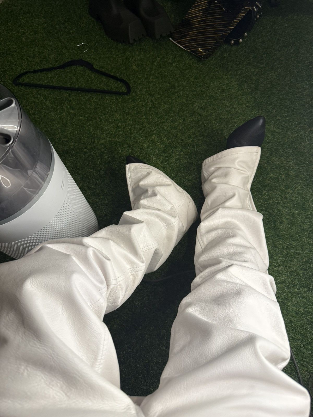 Balenciaga Balenciaga SS20 Look33 RUNWAY White Calf Leather Fetish Pant Size US 28 / EU 44 - 6 Thumbnail