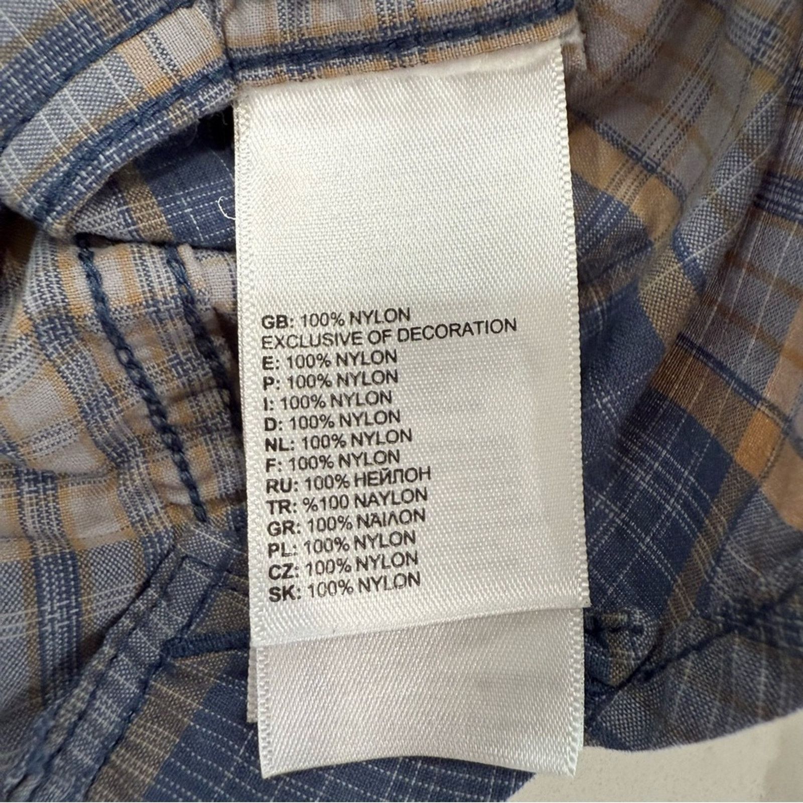 The North Face The North Face Short Sleeve Button Up Nylon Shirt Mens Small Size US S / EU 44-46 / 1 - 5 Thumbnail
