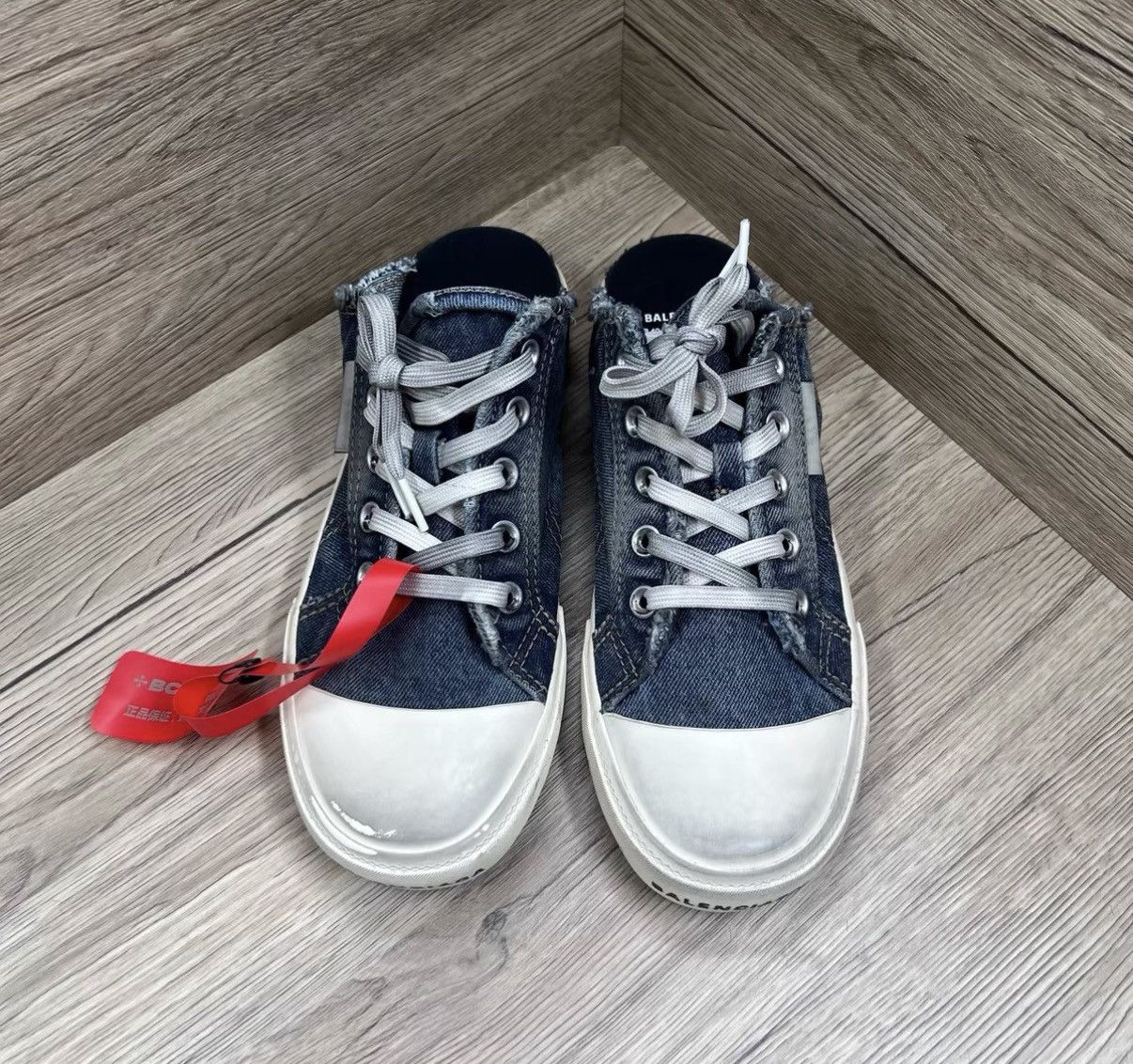 Balenciaga Balenciaga Paris Denim Mule Slides J41 Size US 7 / IT 37 - 2 Thumbnail