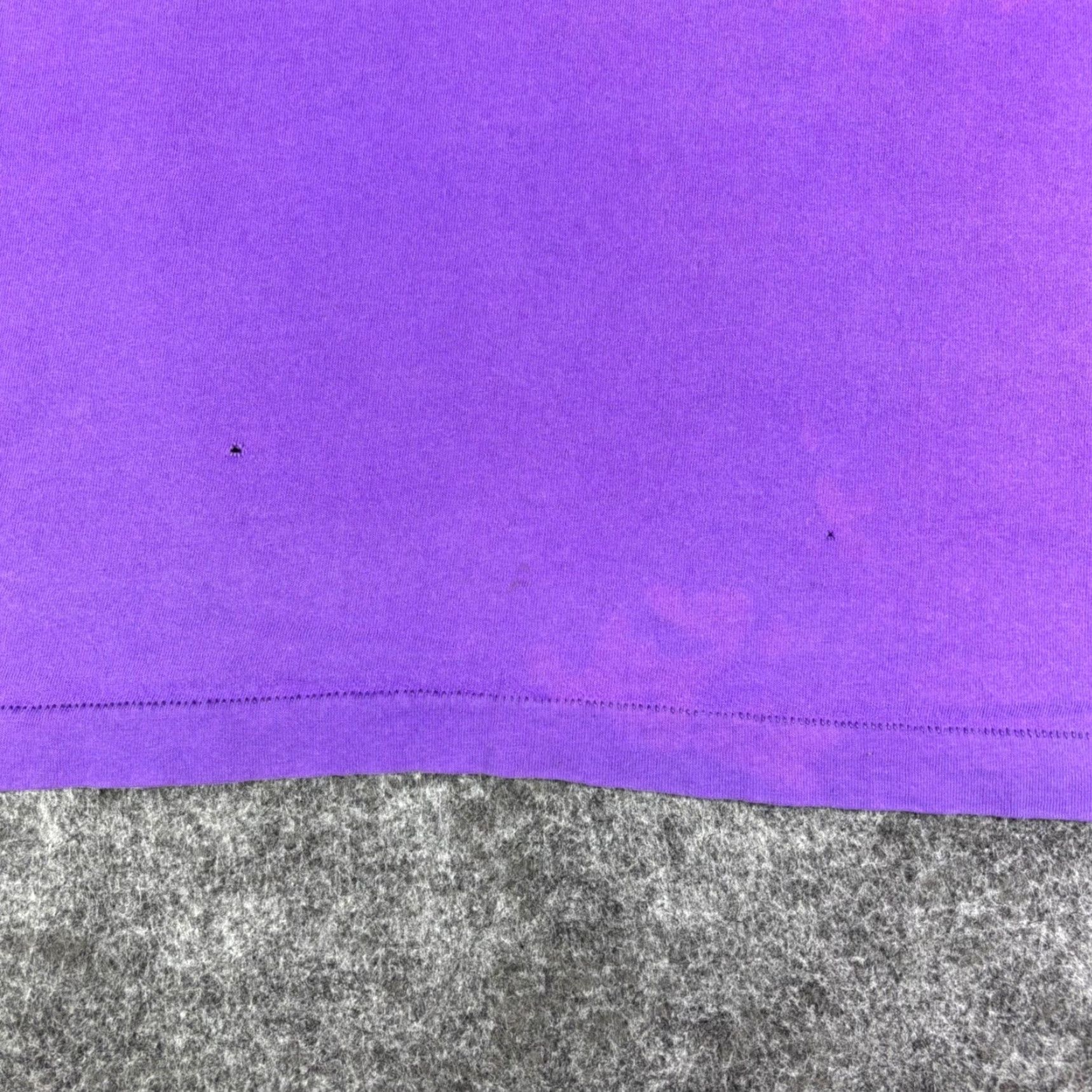 Fruit Of The Loom VINTAGE Crown Royal Purple T Shirt XL Fruit of the Loom Graphic Tee 90s Promo Size US XL / EU 56 / 4 - 6 Thumbnail