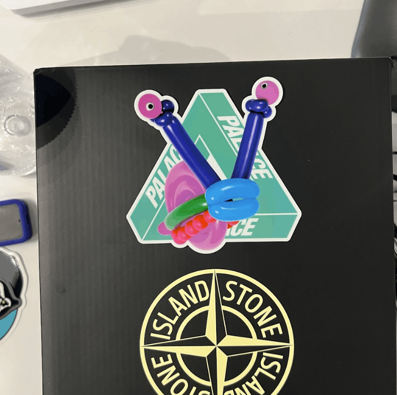Palace Palace Tri-Twister Sticker 1 Size ONE SIZE - 2 Thumbnail