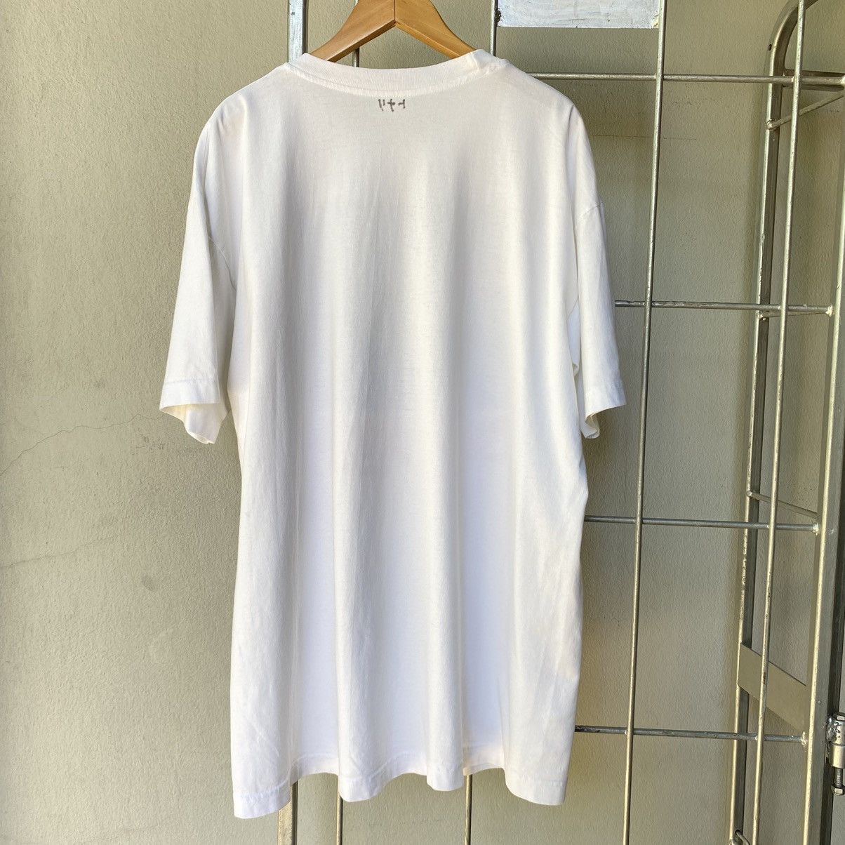 Designer × Vintage PHILIPPINES Blue Island Chest Print Tee Size US L / EU 52-54 / 3 - 12 Thumbnail